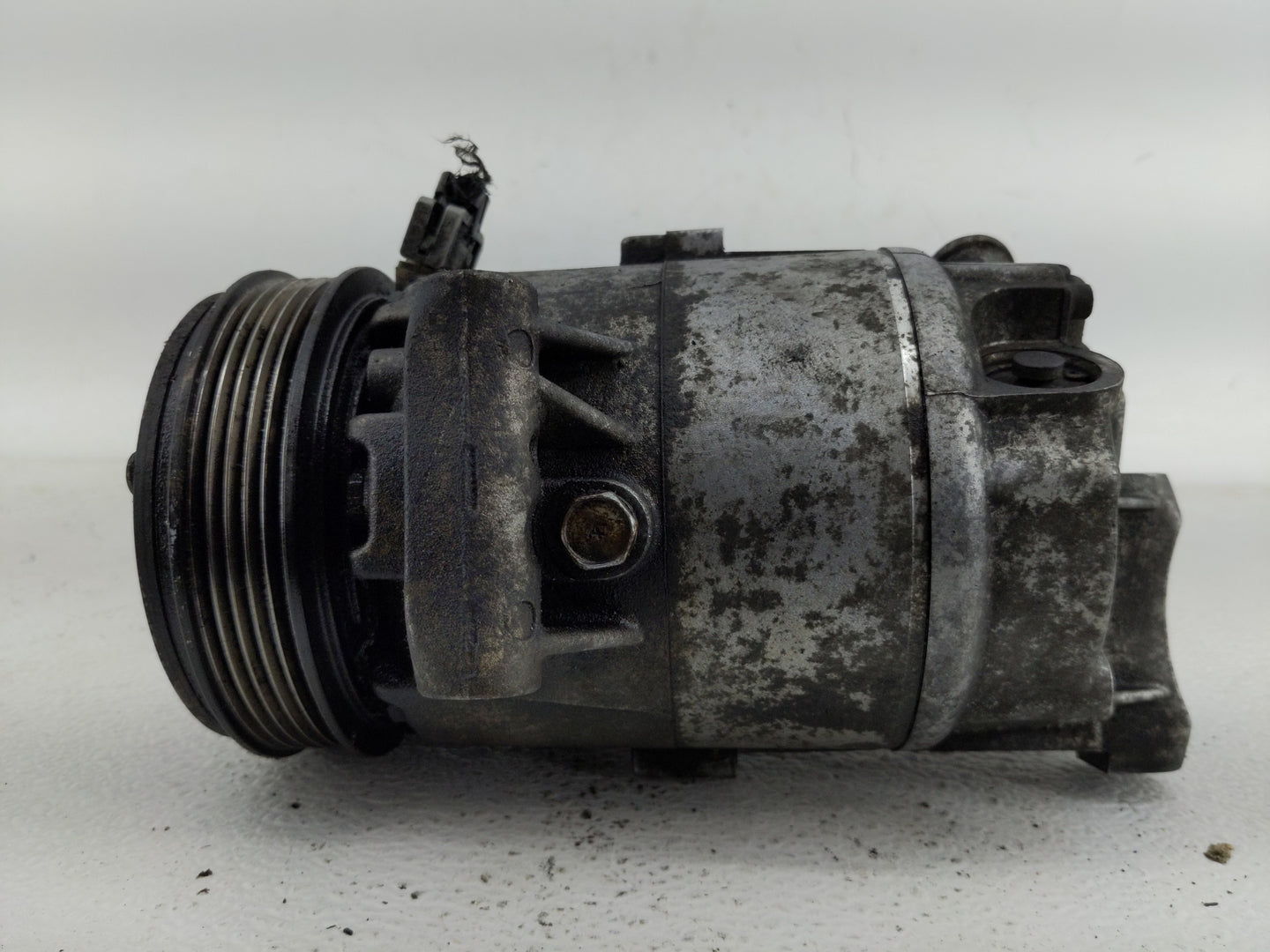 1999-2005 Pontiac Grand Am Air Conditioning A/c Ac Compressor Oem - Oemusedautoparts1.com