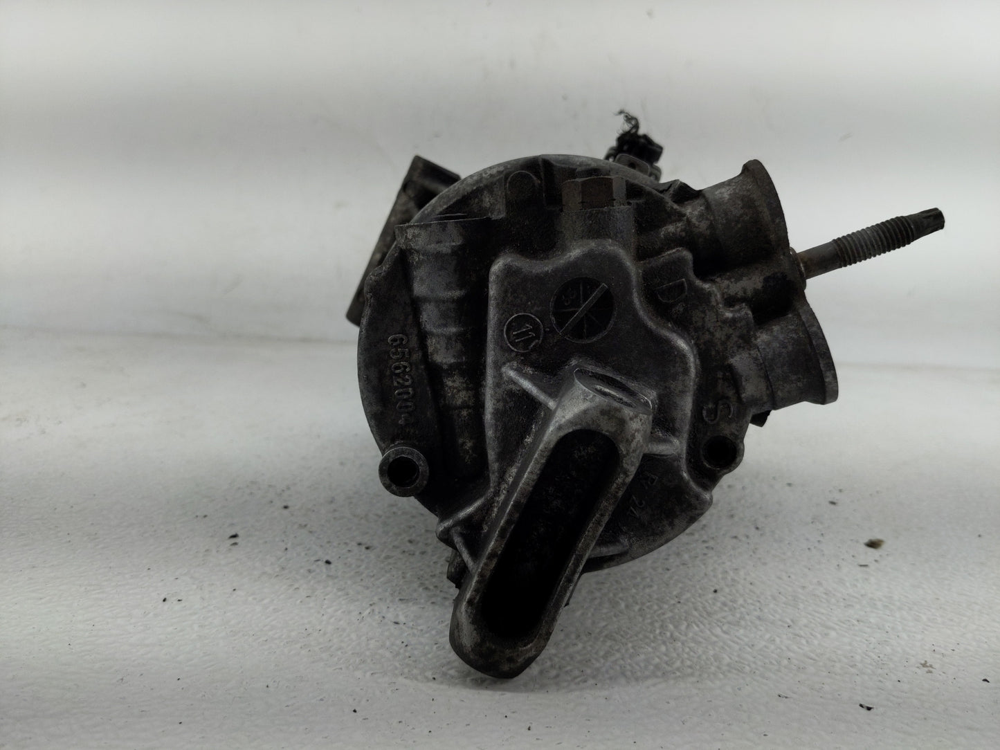 1999-2005 Pontiac Grand Am Air Conditioning A/c Ac Compressor Oem - Oemusedautoparts1.com