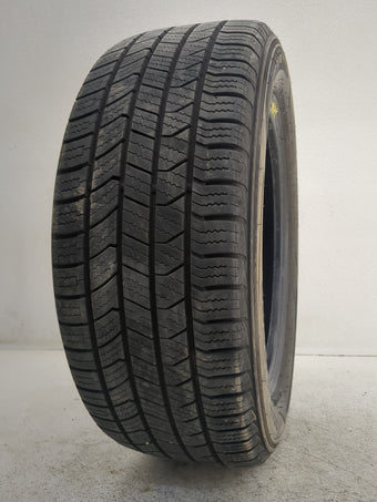 compare product Used Tire 215/55R16 ROADHUGGER GTP AS/02 97H - Tread Depth 10/32