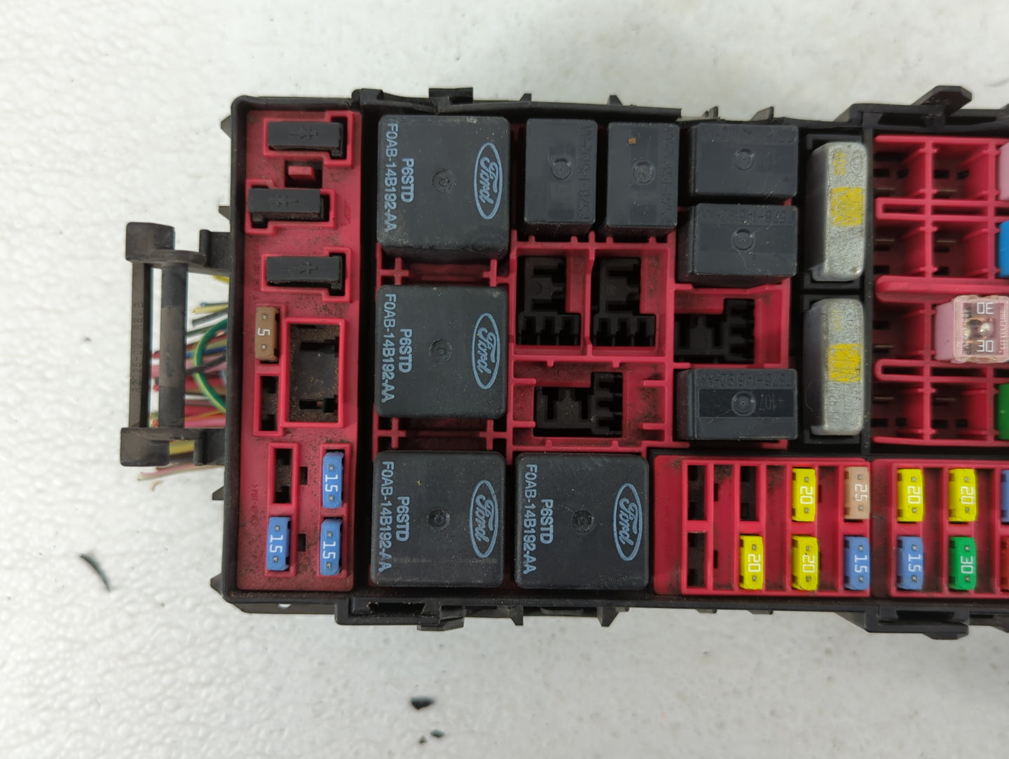 2005 Pontiac Grand Am Fusebox Fuse Box Panel Relay Module P/N:2C7T-14N003-A Fits OEM Used Auto Parts - Oemusedautoparts1.com