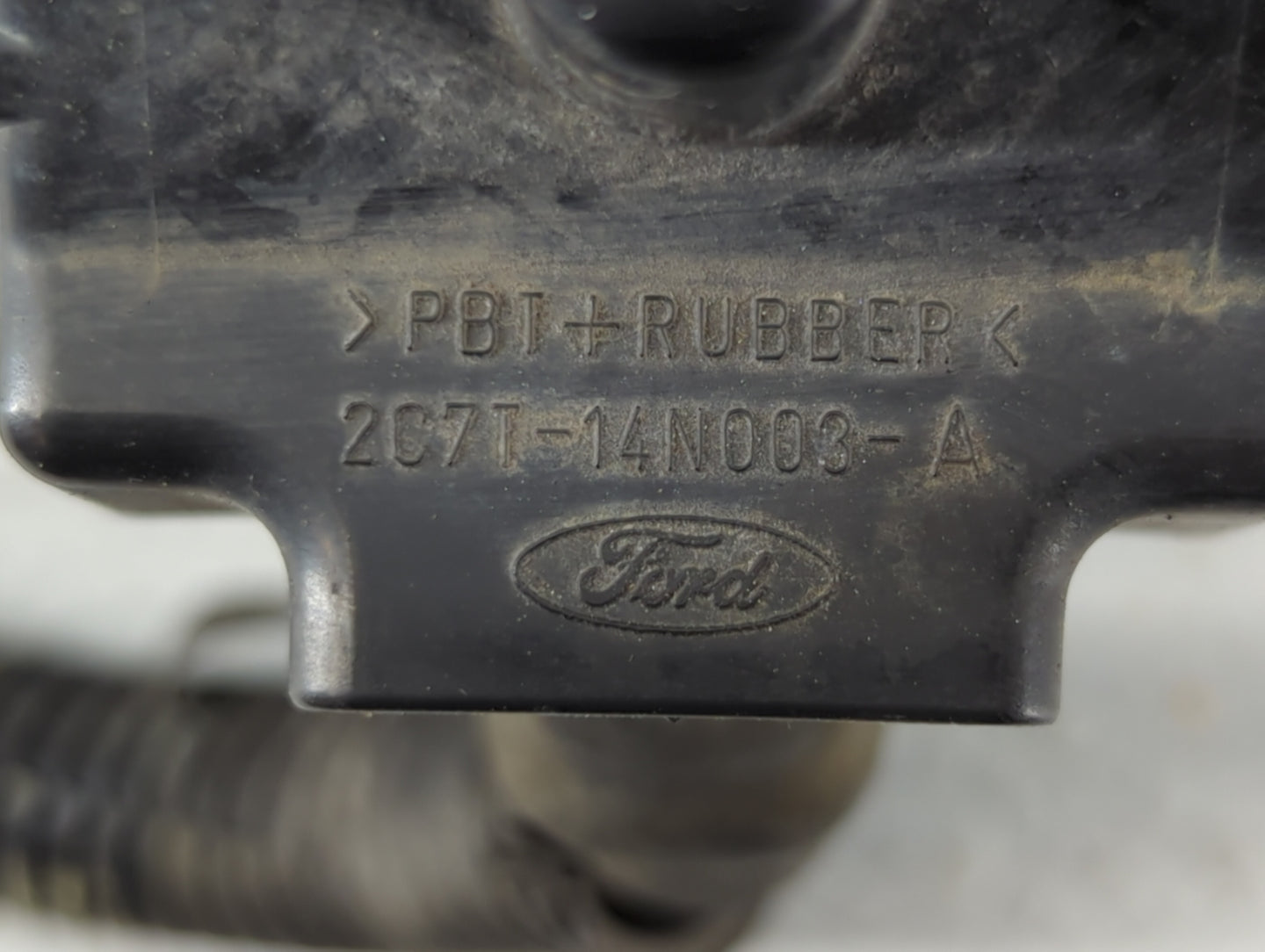 2005 Pontiac Grand Am Fusebox Fuse Box Panel Relay Module P/N:2C7T-14N003-A Fits OEM Used Auto Parts - Oemusedautoparts1.com