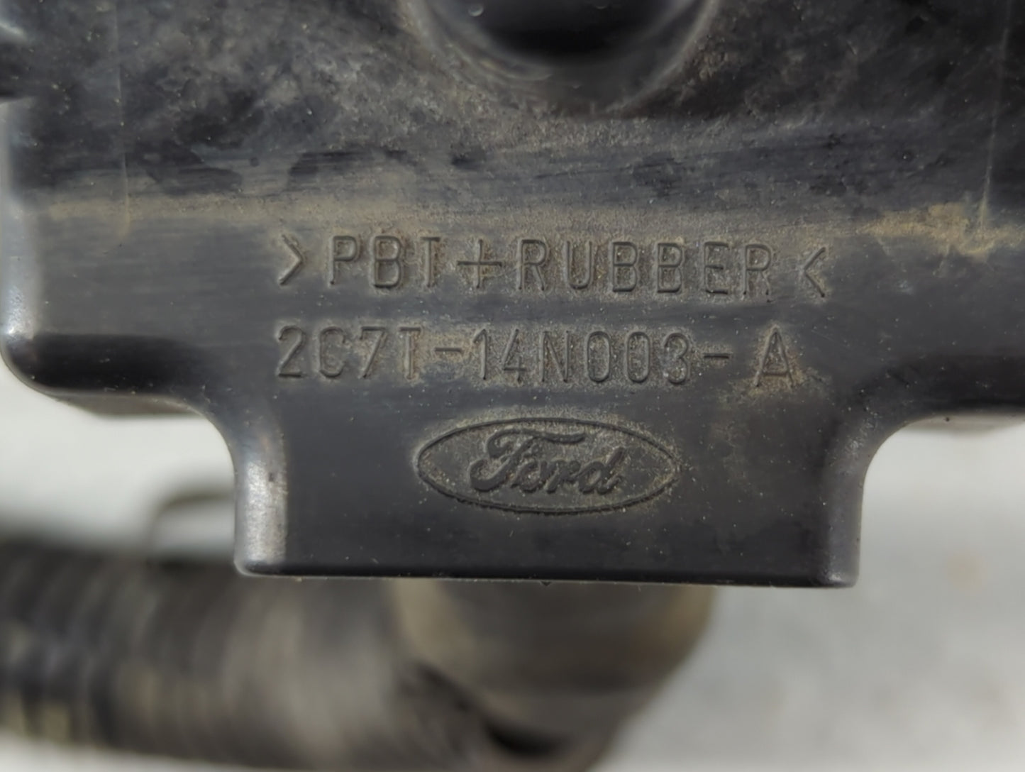 2005 Pontiac Grand Am Fusebox Fuse Box Panel Relay Module P/N:2C7T-14N003-A Fits OEM Used Auto Parts - Oemusedautoparts1.com