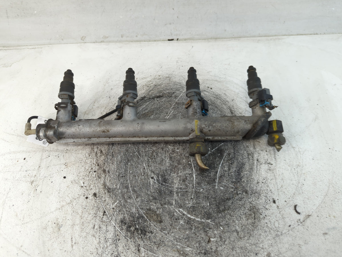 2005 Pontiac Grand Am Fuel Injectors P/N:12565474 Fits OEM Used Auto Parts - Oemusedautoparts1.com