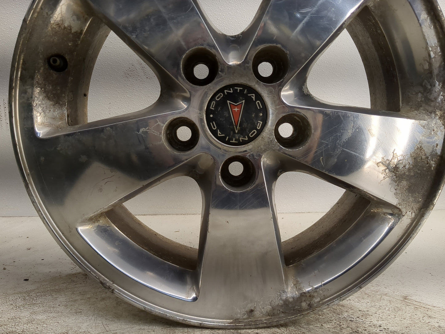 2005-2008 Pontiac Grand Prix Oem Wheel Rim - Oemusedautoparts1.com