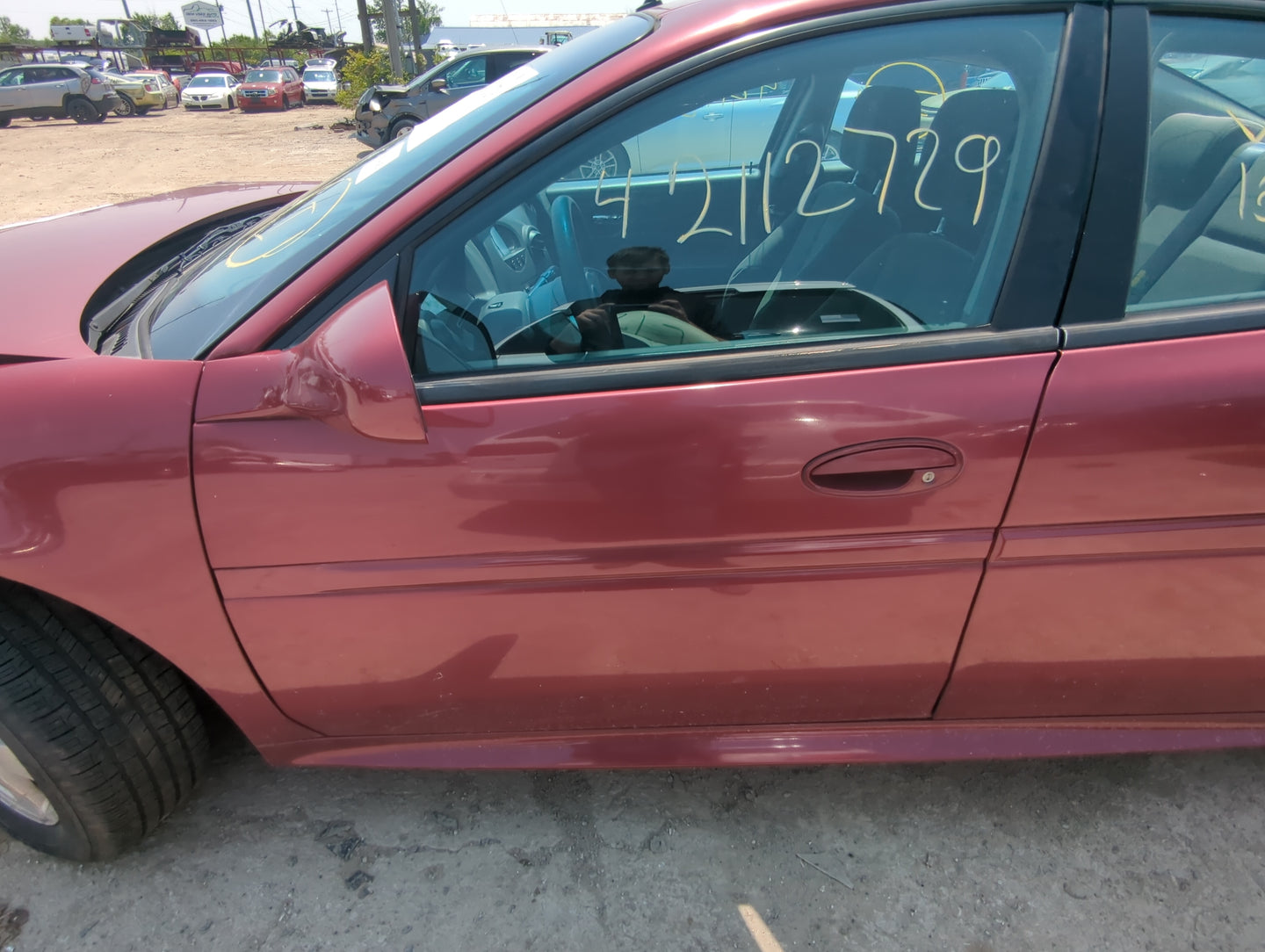 2004-2008 Pontiac Grand Prix Driver Front Door Oem - Oemusedautoparts1.com