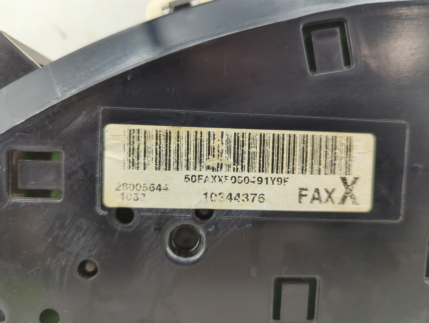 2004-2005 Pontiac Grand Prix Instrument Cluster Speedometer Gauges P/N:12202253 10344376 Miles:166K Fits Fits 2004 2005 OEM 