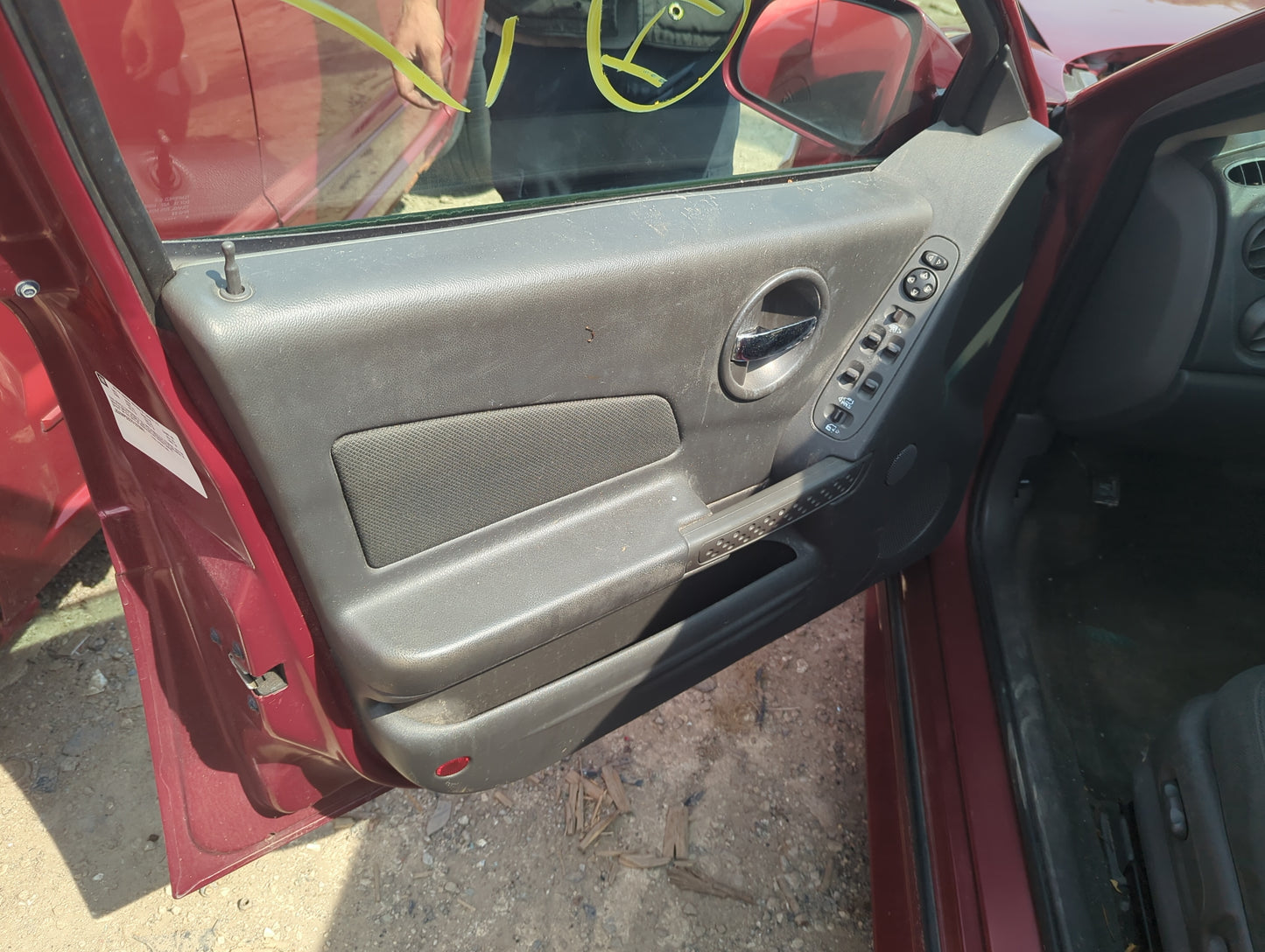 2005 Pontiac Grand Prix Front Left Driver Interior Door Panel Trim - Oemusedautoparts1.com