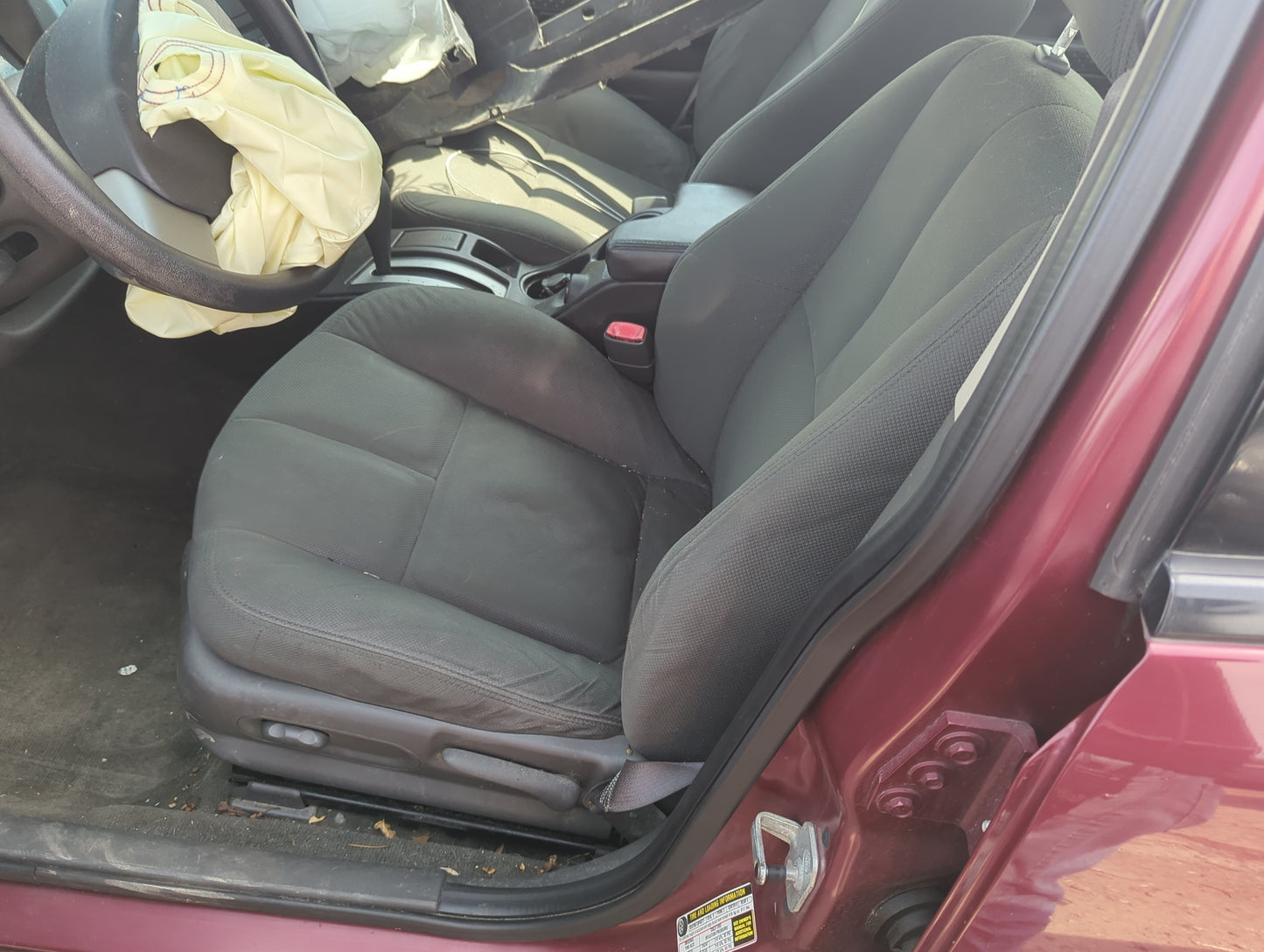 2005-2005 Pontiac Grand Prix Driver Front Seat Oem - Oemusedautoparts1.com