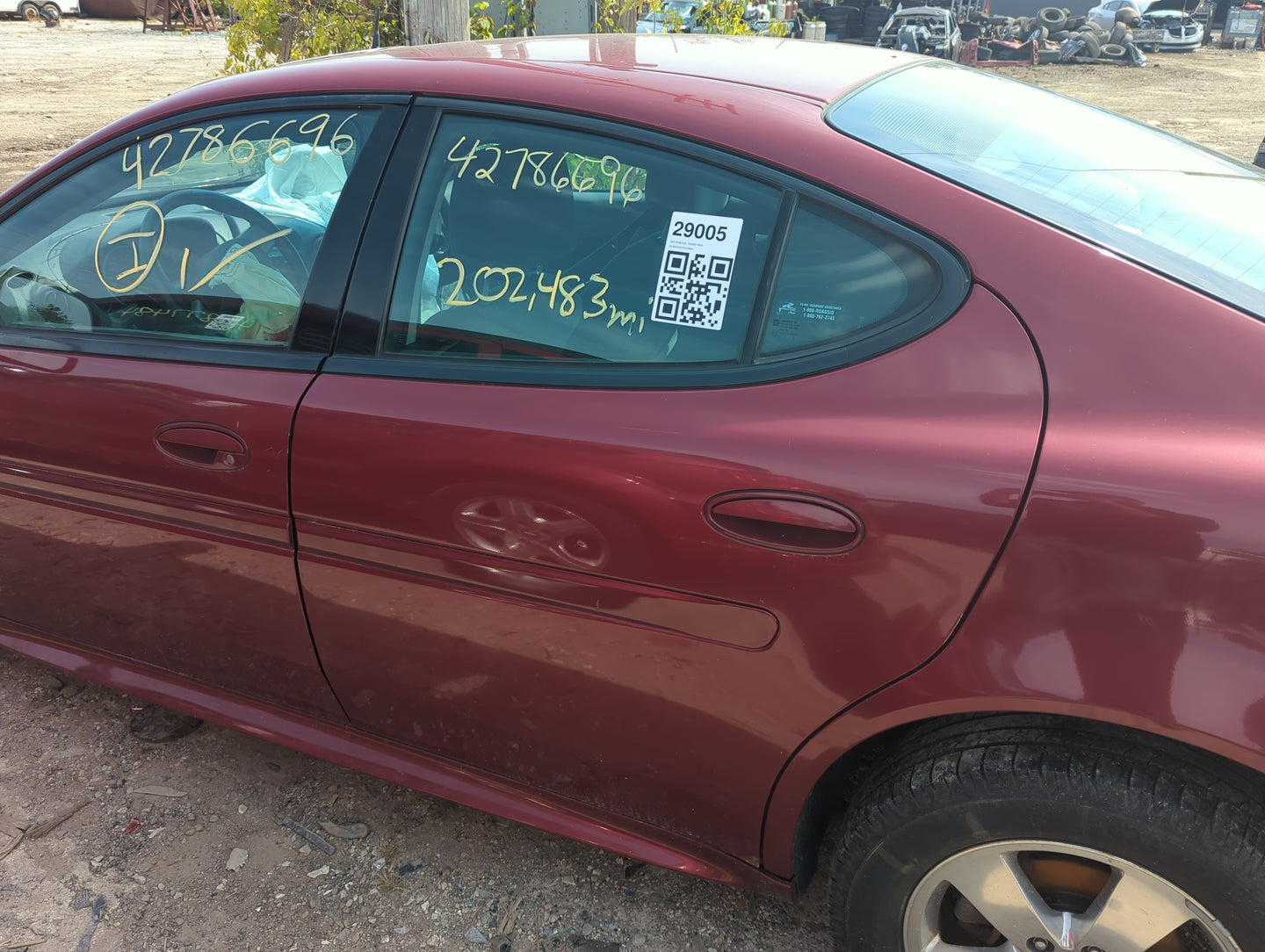 2004-2008 Pontiac Grand Prix Driver Rear Door Oem - Oemusedautoparts1.com