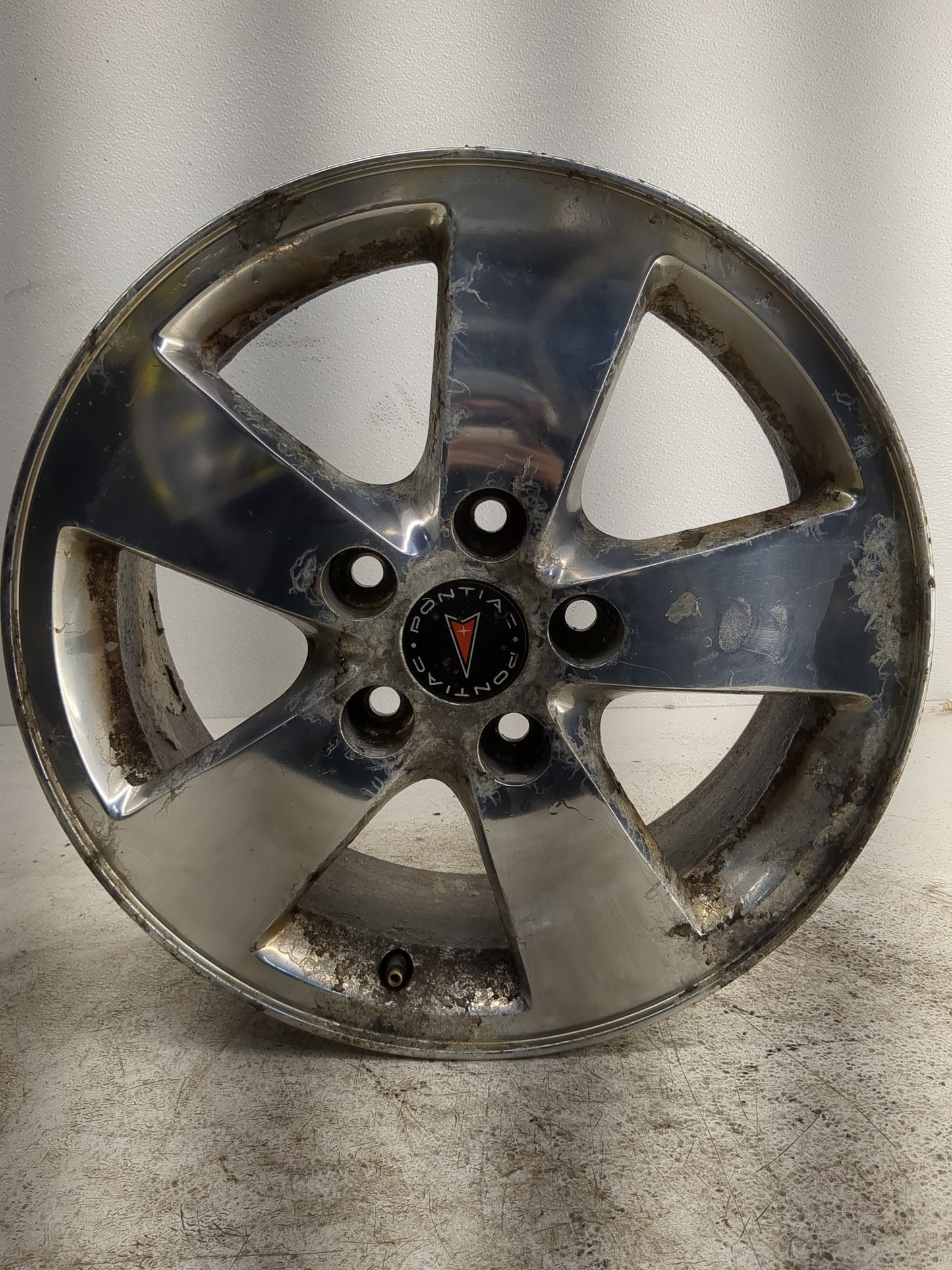 2005-2008 Pontiac Grand Prix Oem Wheel Rim - Oemusedautoparts1.com