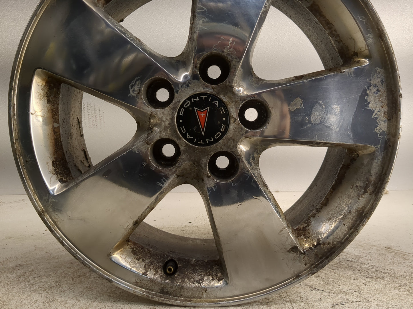 2005-2008 Pontiac Grand Prix Oem Wheel Rim - Oemusedautoparts1.com