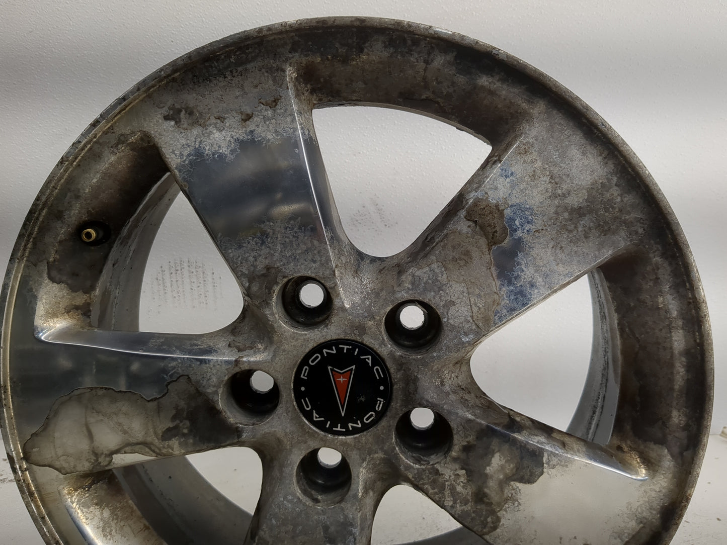2005-2008 Pontiac Grand Prix Oem Wheel Rim - Oemusedautoparts1.com