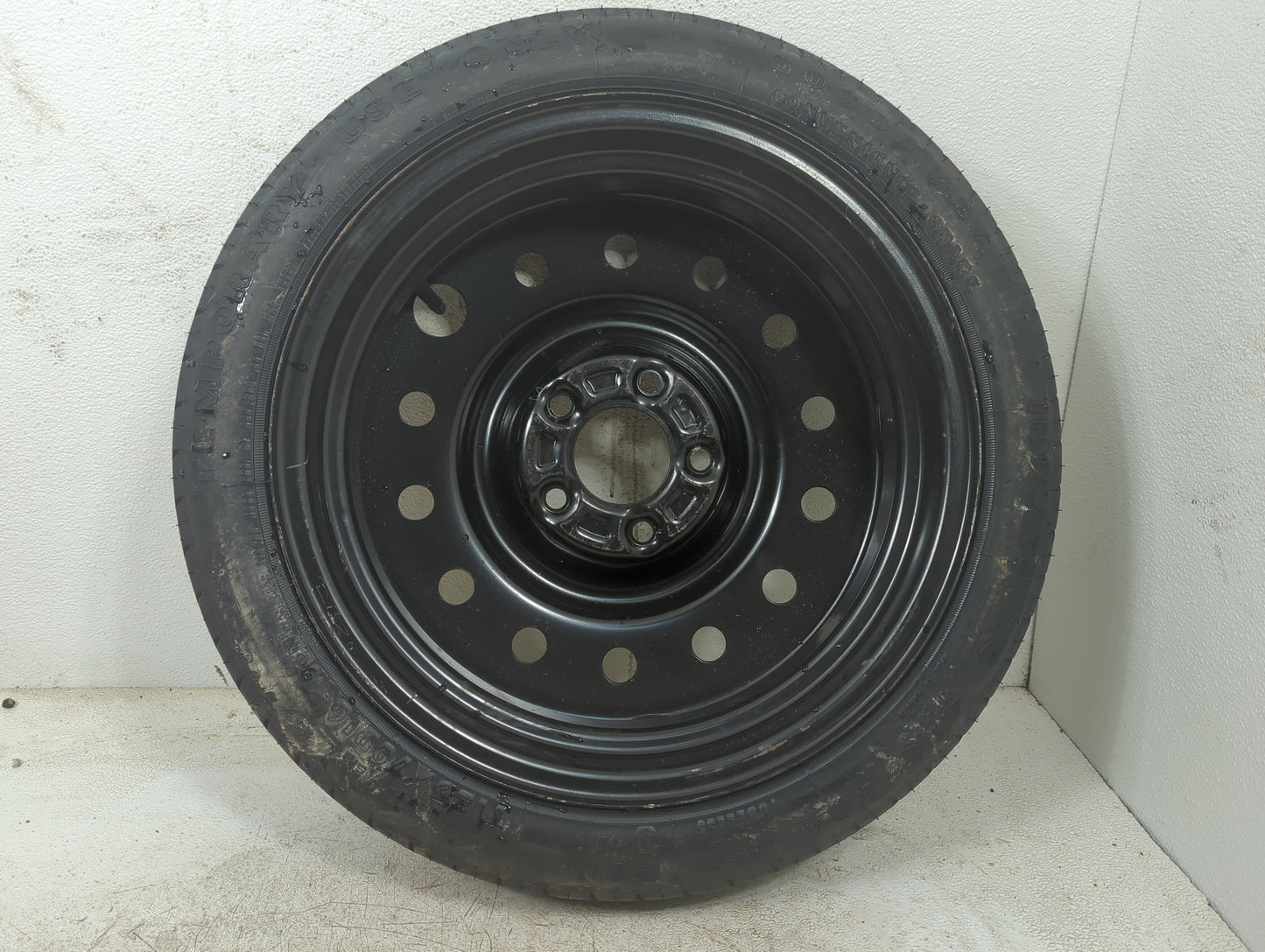 2004-2008 Pontiac Grand Prix Spare Donut Tire Wheel Rim Oem 1253305 - Oemusedautoparts1.com