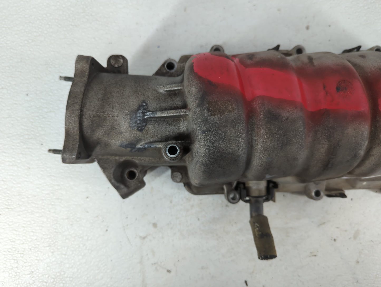 2005 Pontiac Grand Prix Driver Left Cylinder Head Valve Cover P/N:25733223 Fits OEM Used Auto Parts - Oemusedautoparts1.com