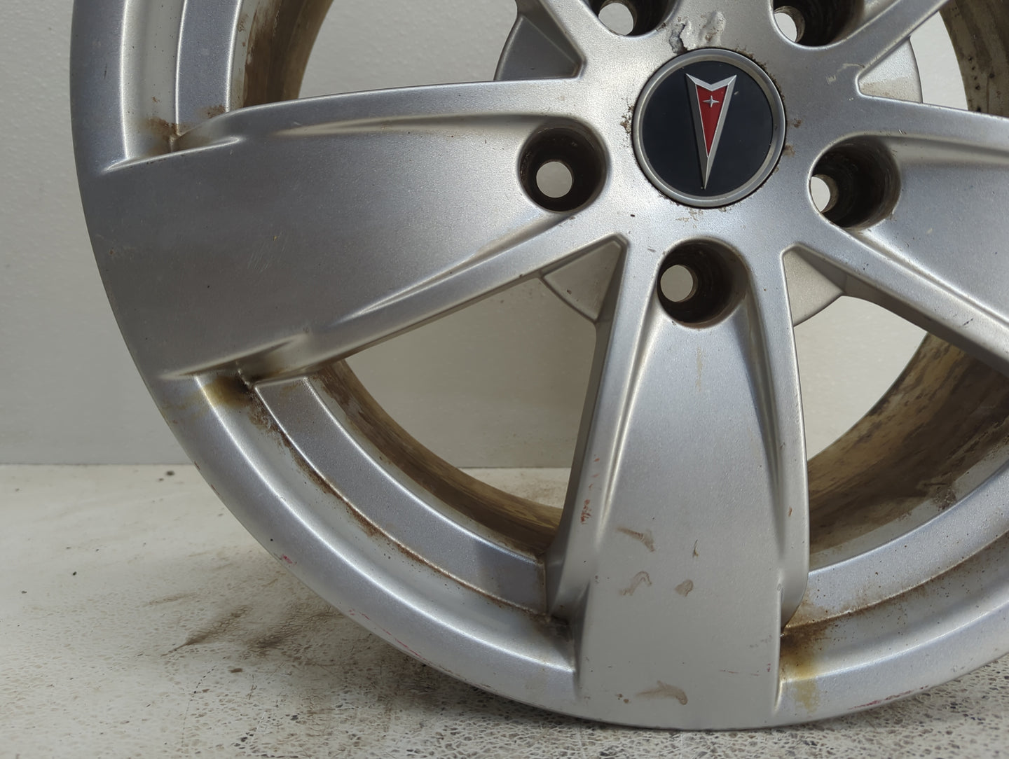 2005-2006 Pontiac Gto Oem Wheel Rim - Oemusedautoparts1.com