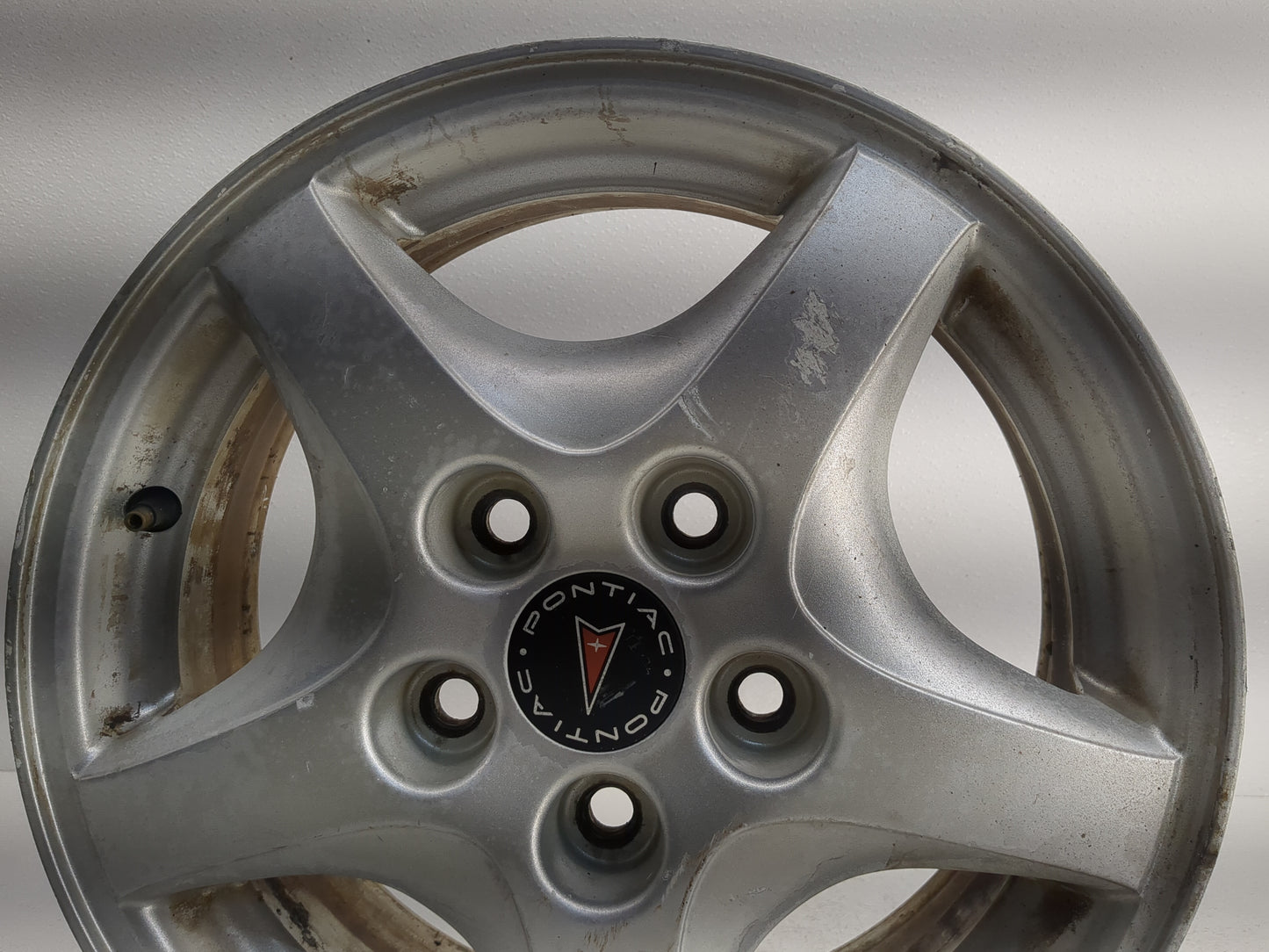 1999-2005 Pontiac Montana Oem Wheel Rim 1229165 - Oemusedautoparts1.com