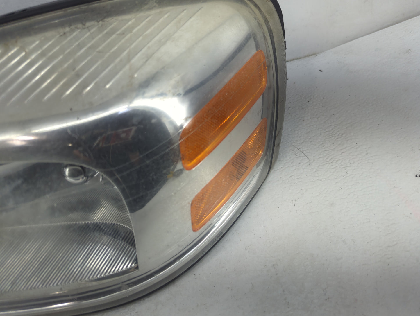 1999-2005 Pontiac Montana Driver Left Oem Head Light Headlight Lamp - Oemusedautoparts1.com