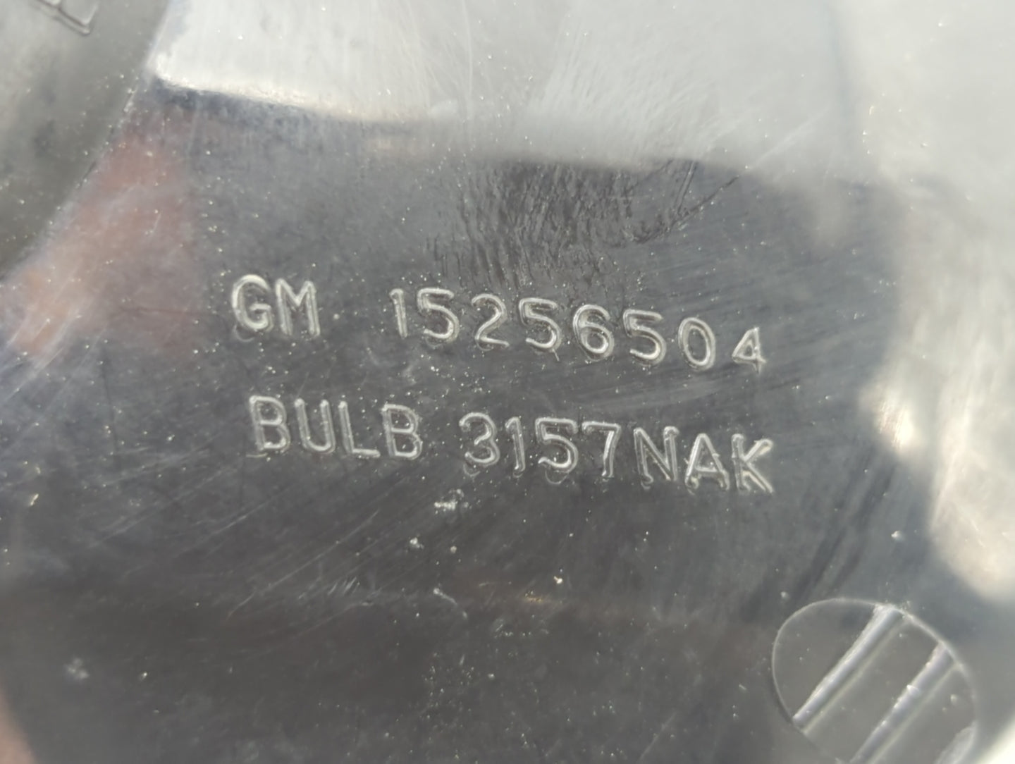 2005-2009 Pontiac Montana Passenger Right Oem Front Light Lamp - Oemusedautoparts1.com