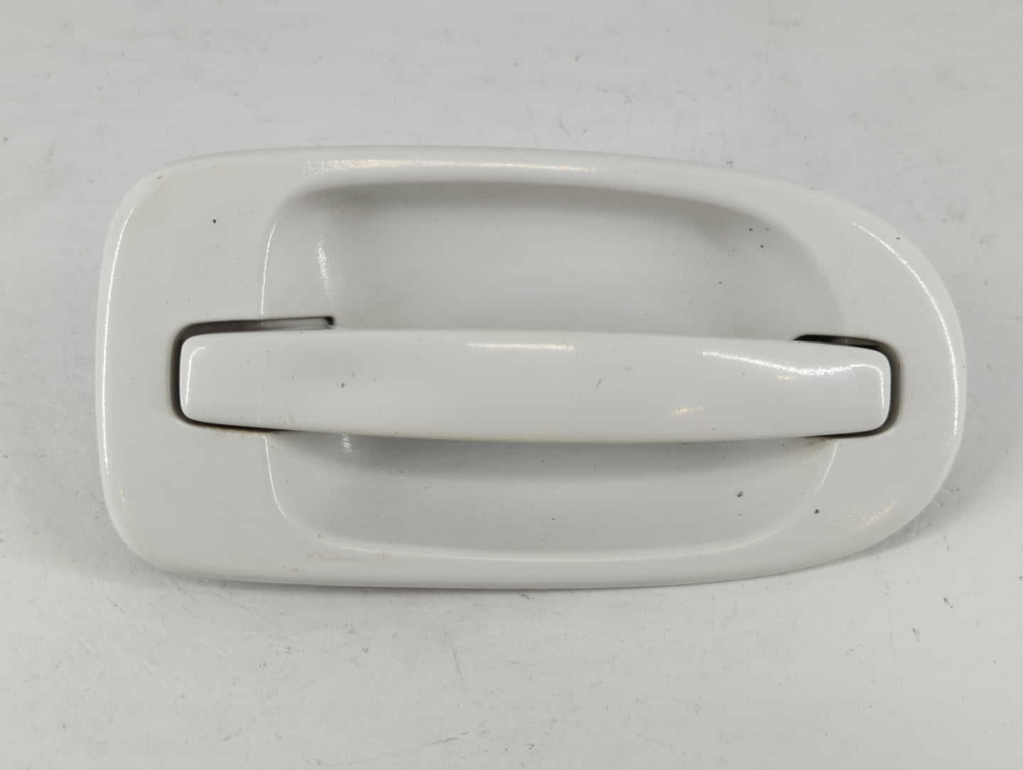 2000 Pontiac Montana Passenger Front Right Door Handle Exterior Assembly 686121 - Oemusedautoparts1.com