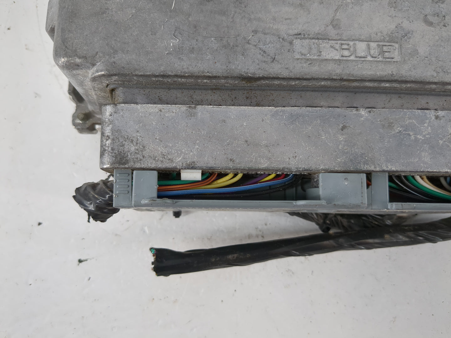 2003-2005 Pontiac Montana PCM Engine Control Computer ECU ECM PCU OEM Fits Fits 2003 2004 2005 OEM Used Auto Parts - Oemused