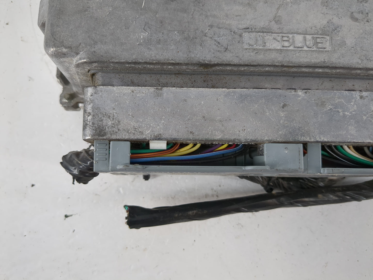 2003-2005 Pontiac Montana PCM Engine Control Computer ECU ECM PCU OEM Fits Fits 2003 2004 2005 OEM Used Auto Parts - Oemused