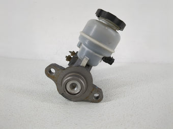 compare product 2000-2005 Pontiac Montana Brake Master Cylinder