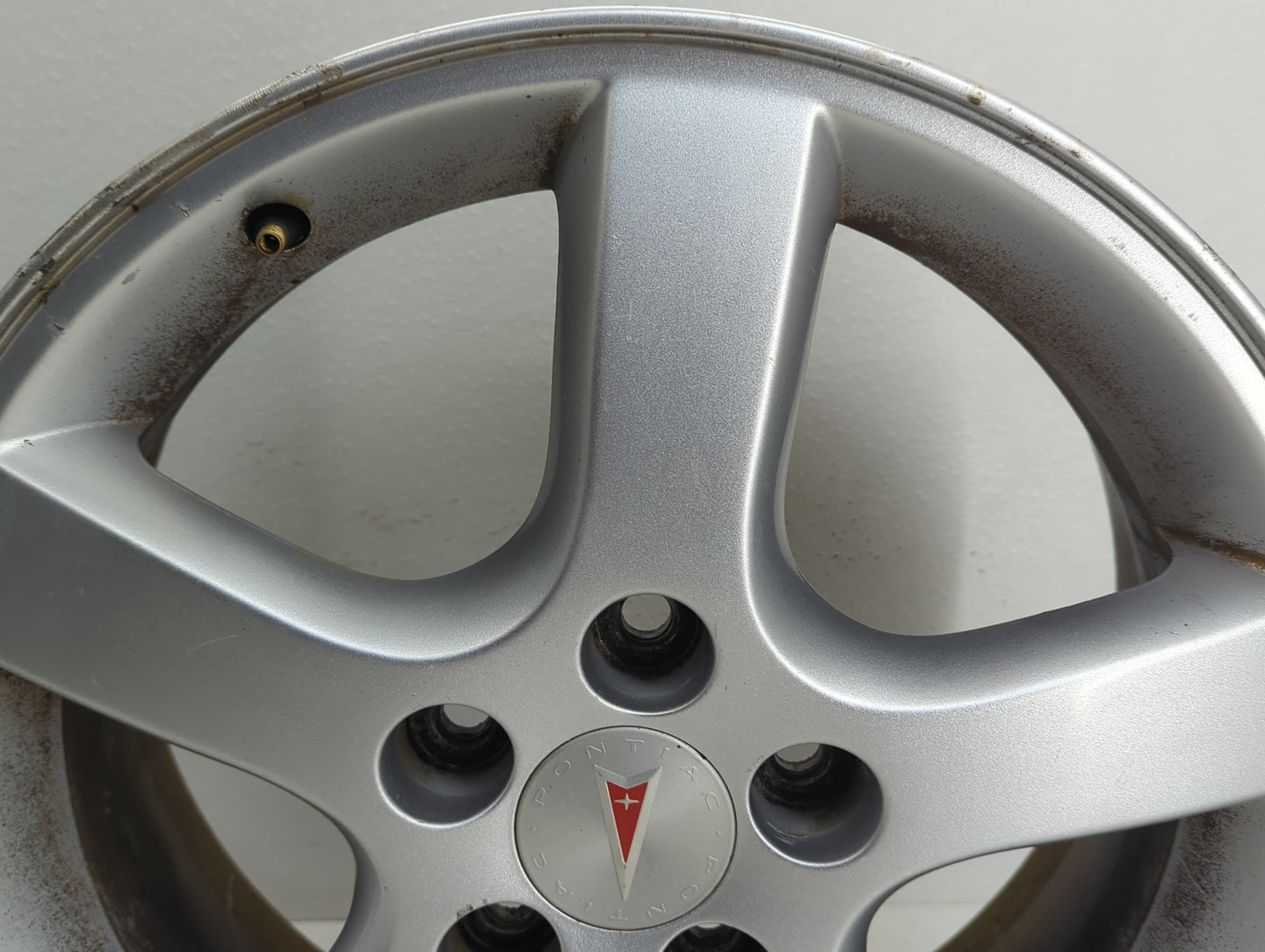 2005-2005 Pontiac Montana Oem Wheel Rim - Oemusedautoparts1.com