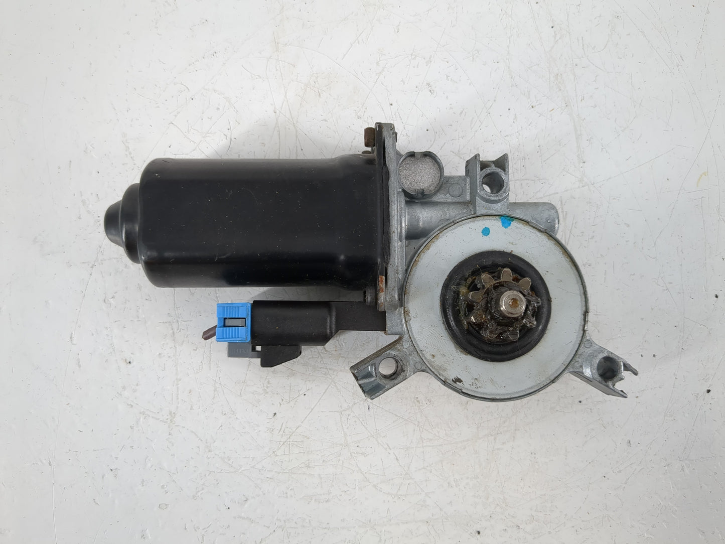 1999-2009 Pontiac Montana Driver Front Left Power Window Motor - Oemusedautoparts1.com