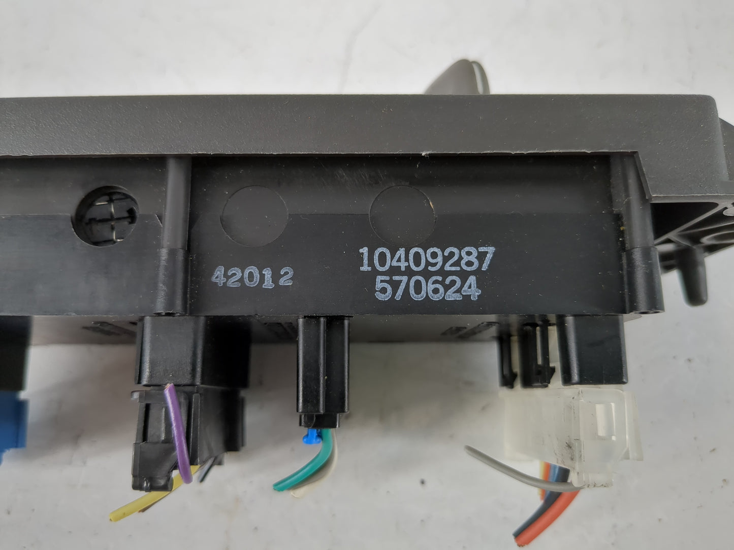 2001-2005 Pontiac Montana Climate Control Module Temperature AC/Heater Replacement P/N:10409287 Fits Fits 2001 2002 2003 200