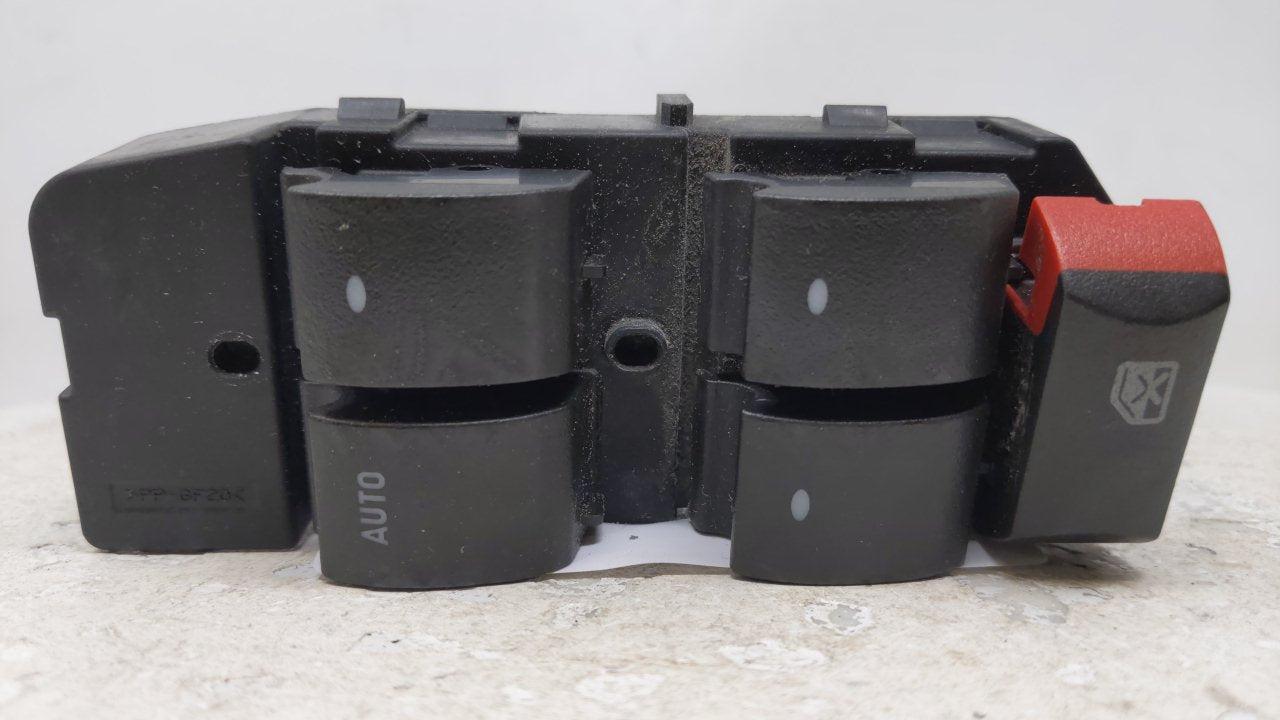 2005 Pontiac Pursuit Master Power Window Switch Replacement Driver Side Left P/N:22721760 Fits OEM Used Auto Parts - Oemused