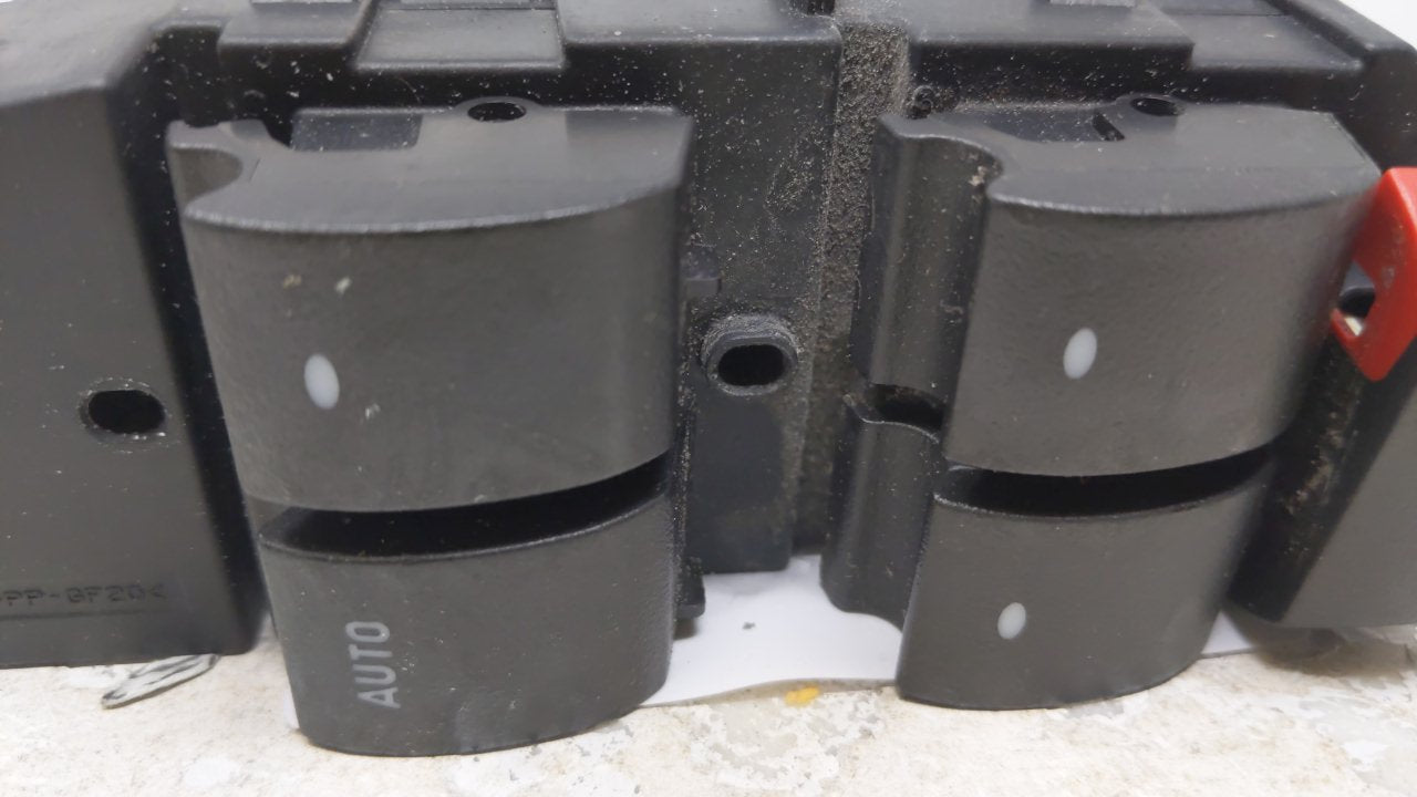 2005 Pontiac Pursuit Master Power Window Switch Replacement Driver Side Left P/N:22721760 Fits OEM Used Auto Parts - Oemused