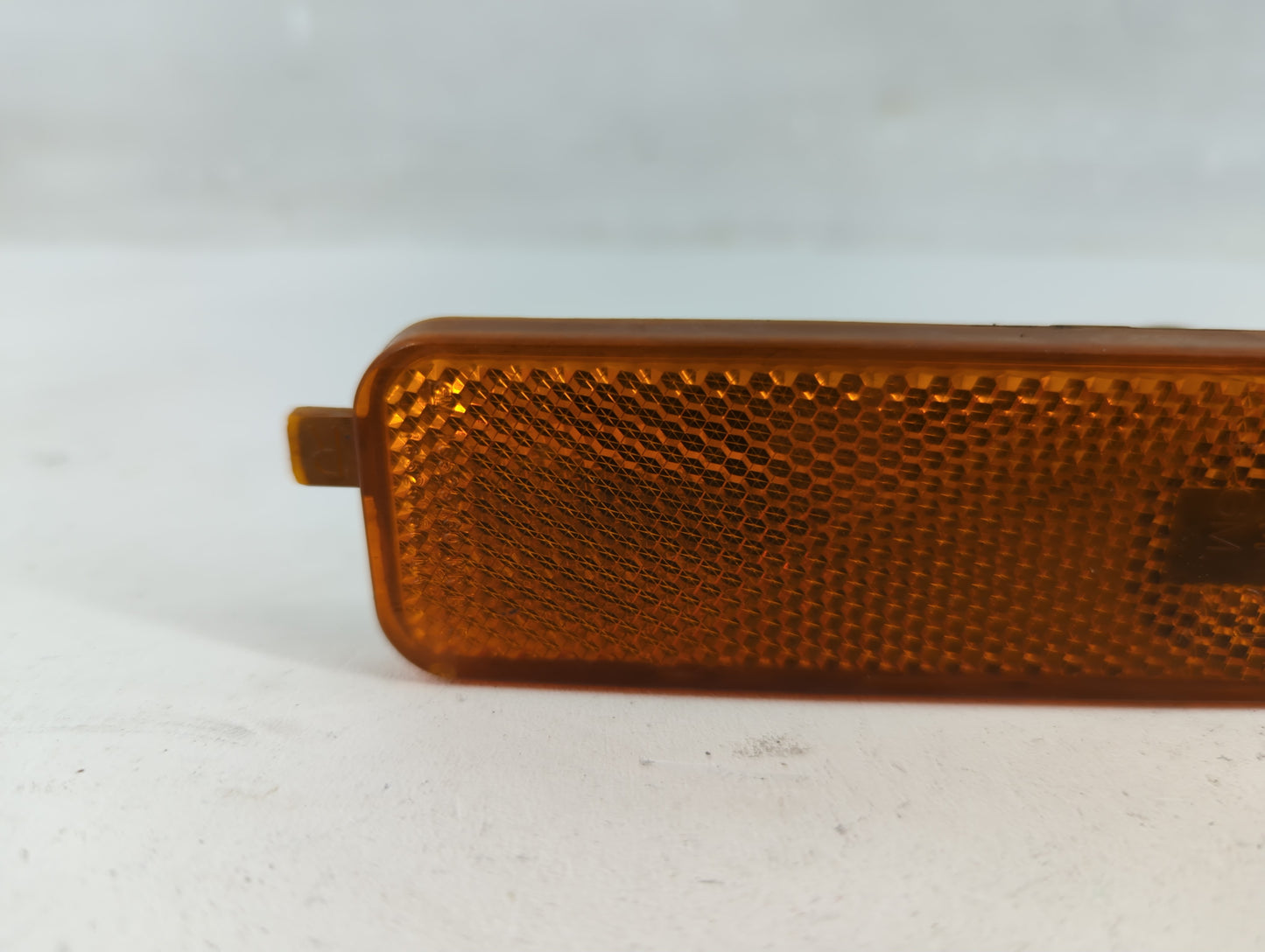 2000-2005 Pontiac Sunfire Passenger Right Oem Front Light Lamp - Oemusedautoparts1.com