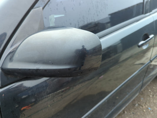 2005-2008 Pontiac Vibe Driver Side View Mirror - Left Door Mirror OEM Used - Oemusedautoparts1.com