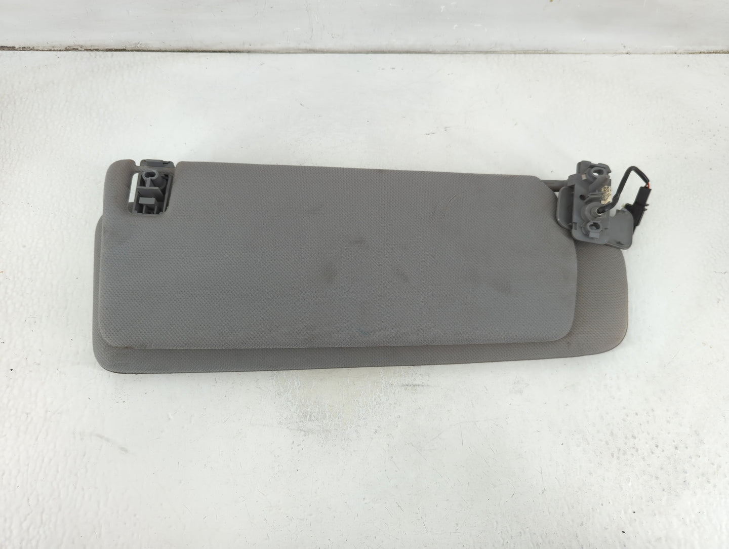 2003-2005 Porsche Cayenne Sun Visor Shade Replacement Passenger Right Mirror Fits Fits 2003 2004 2005 OEM Used Auto Parts - 