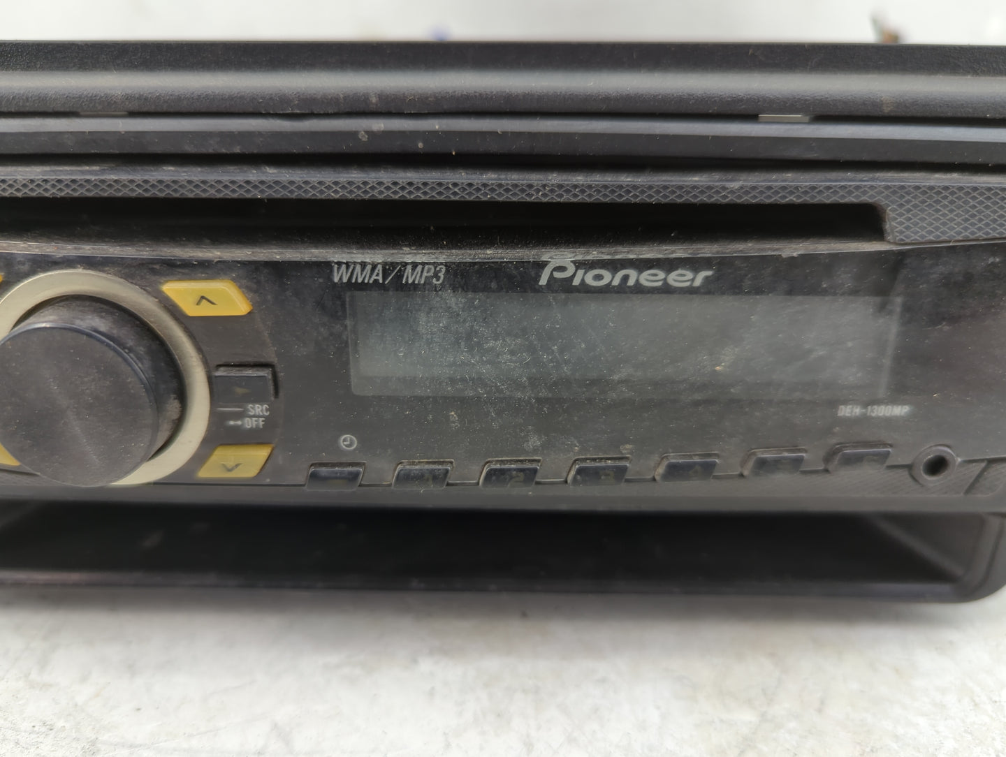 2005 Ram 1500 Radio AM FM Cd Player Receiver Replacement P/N:DEH-1300MP Fits OEM Used Auto Parts - Oemusedautoparts1.com