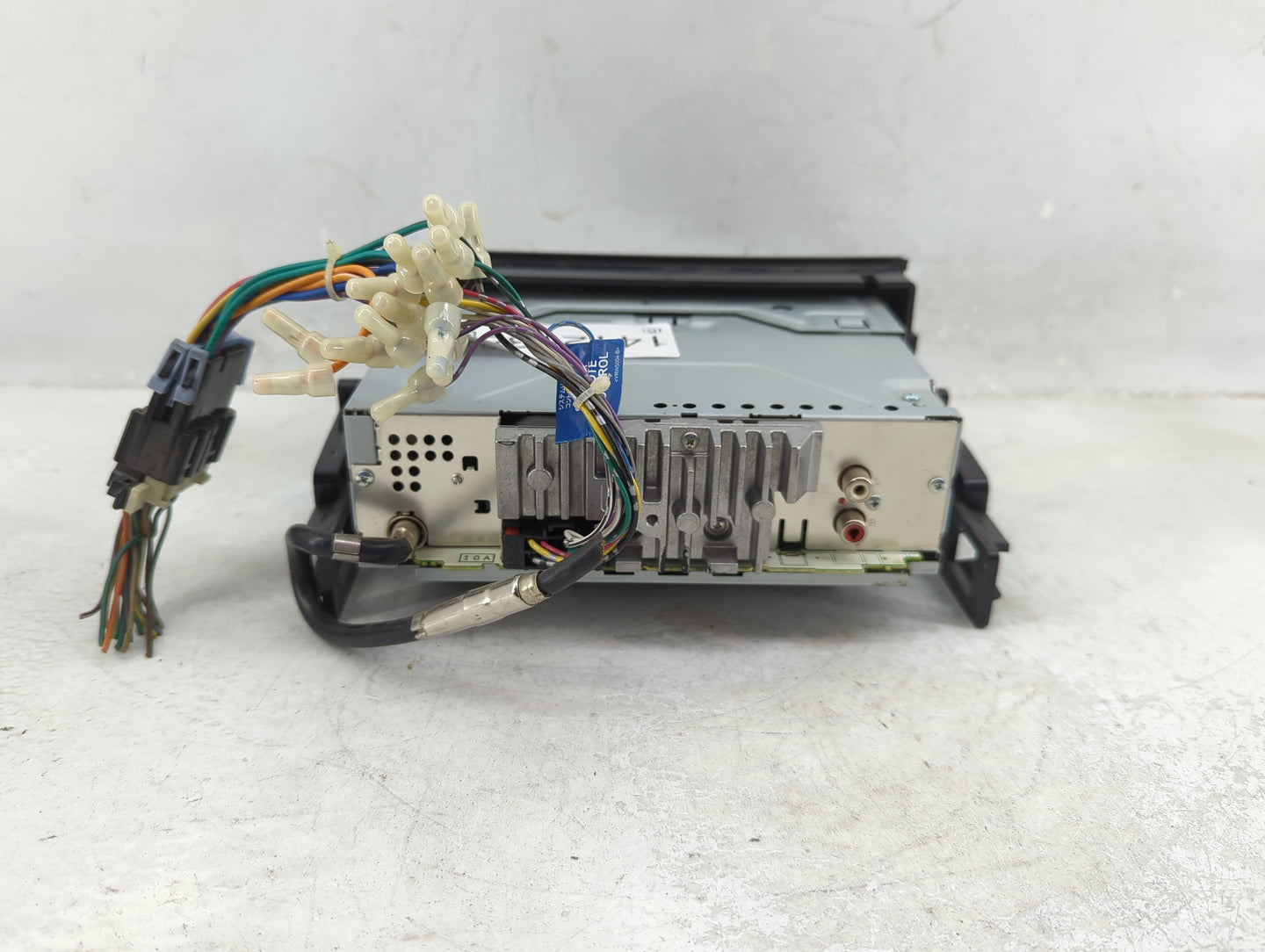 2005 Ram 1500 Radio AM FM Cd Player Receiver Replacement P/N:DEH-1300MP Fits OEM Used Auto Parts - Oemusedautoparts1.com