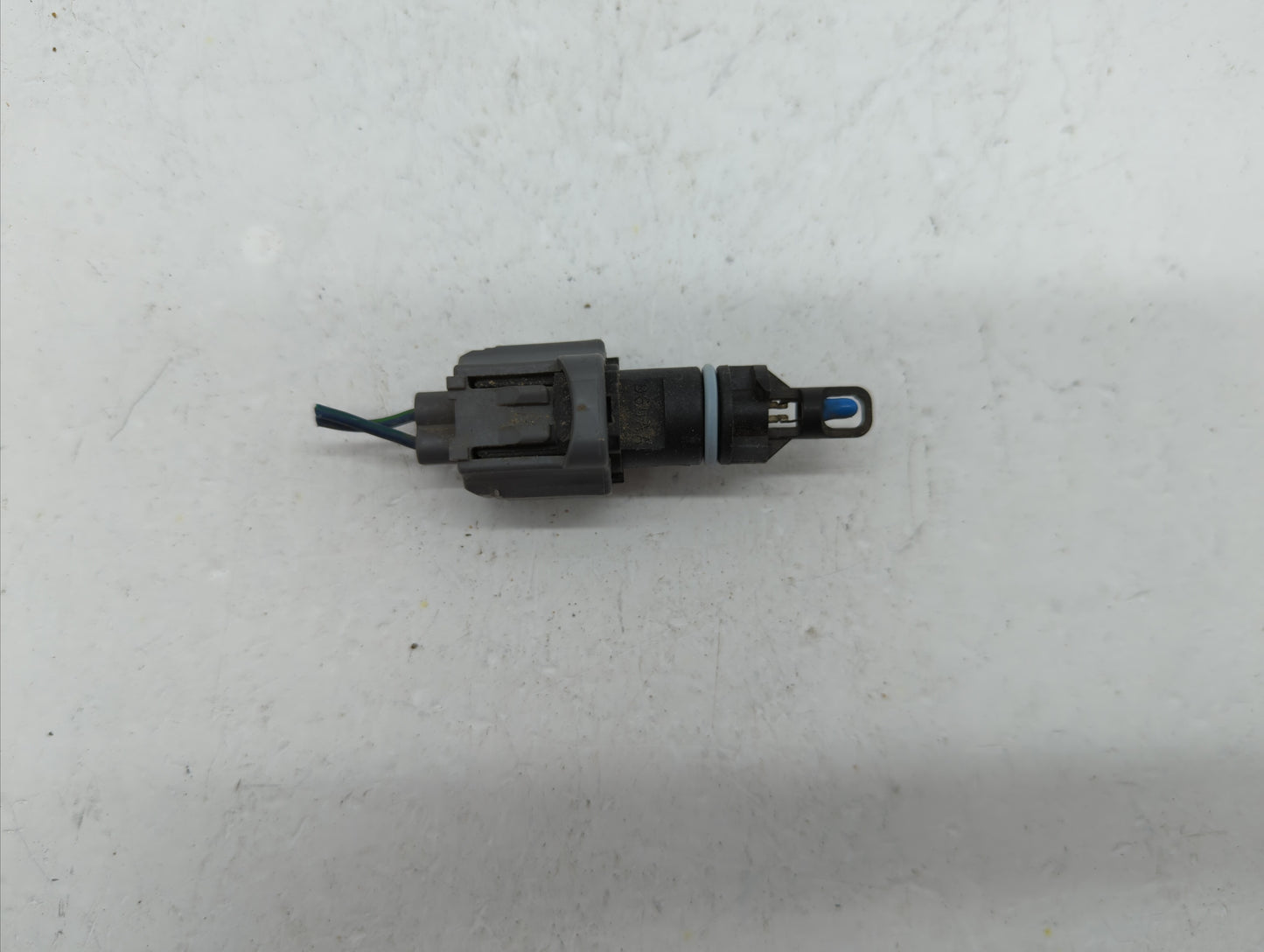 2005 Ram 1500 Mass Air Flow Meter Maf - Oemusedautoparts1.com