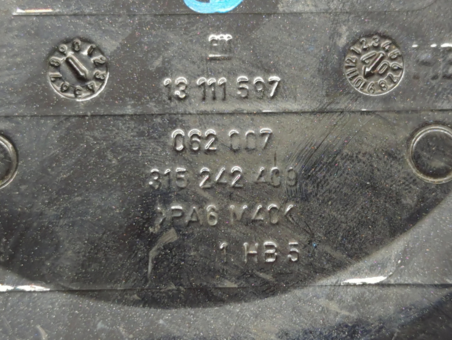 2005 Saturn Astra Fuel Tank Door Lid Gas Tank Black - Oemusedautoparts1.com