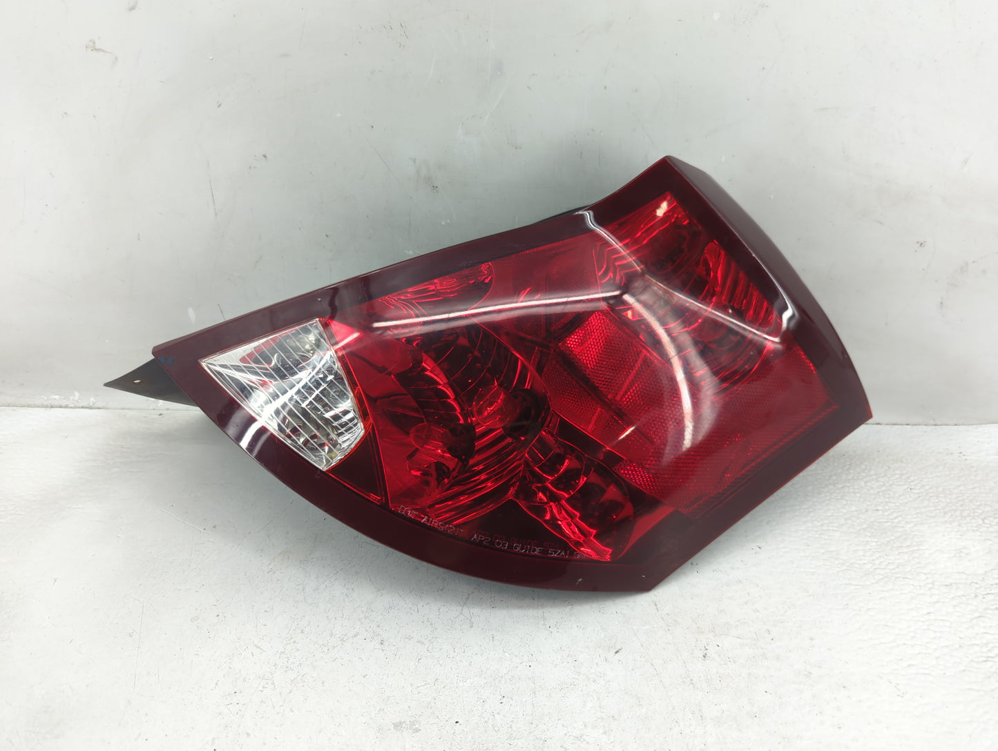 2003-2007 Saturn Ion Tail Light Assembly Passenger Right OEM P/N:22723025 Fits Fits 2003 2004 2005 2006 2007 OEM Used Auto P