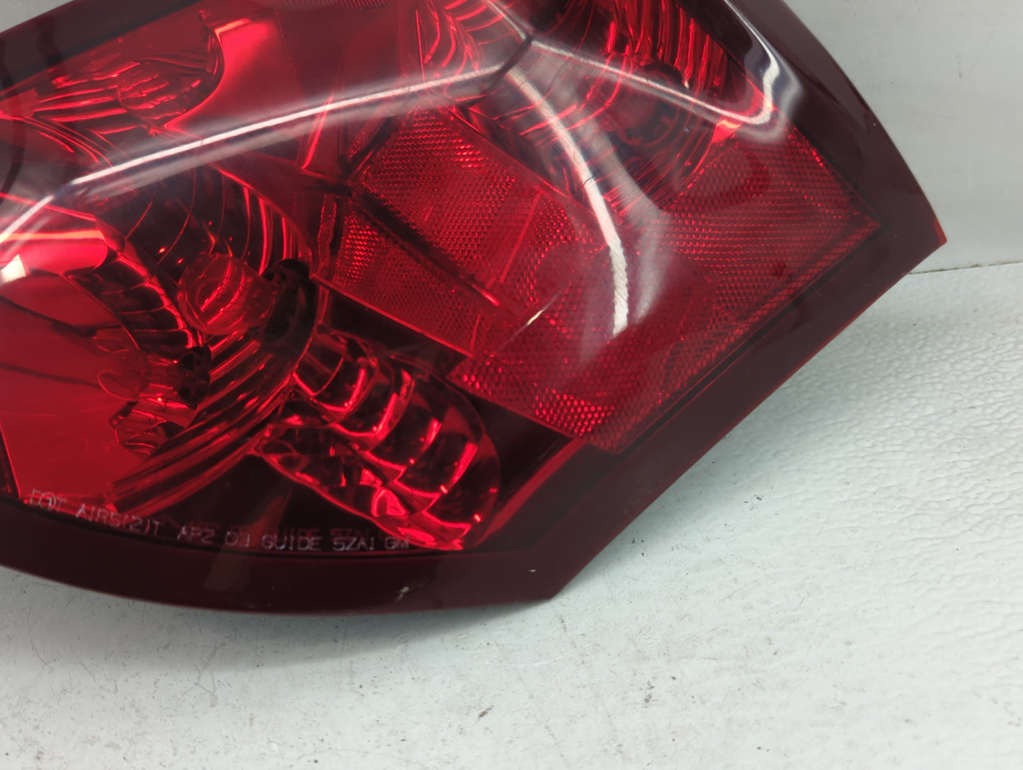 2003-2007 Saturn Ion Tail Light Assembly Passenger Right OEM P/N:22723025 Fits Fits 2003 2004 2005 2006 2007 OEM Used Auto P