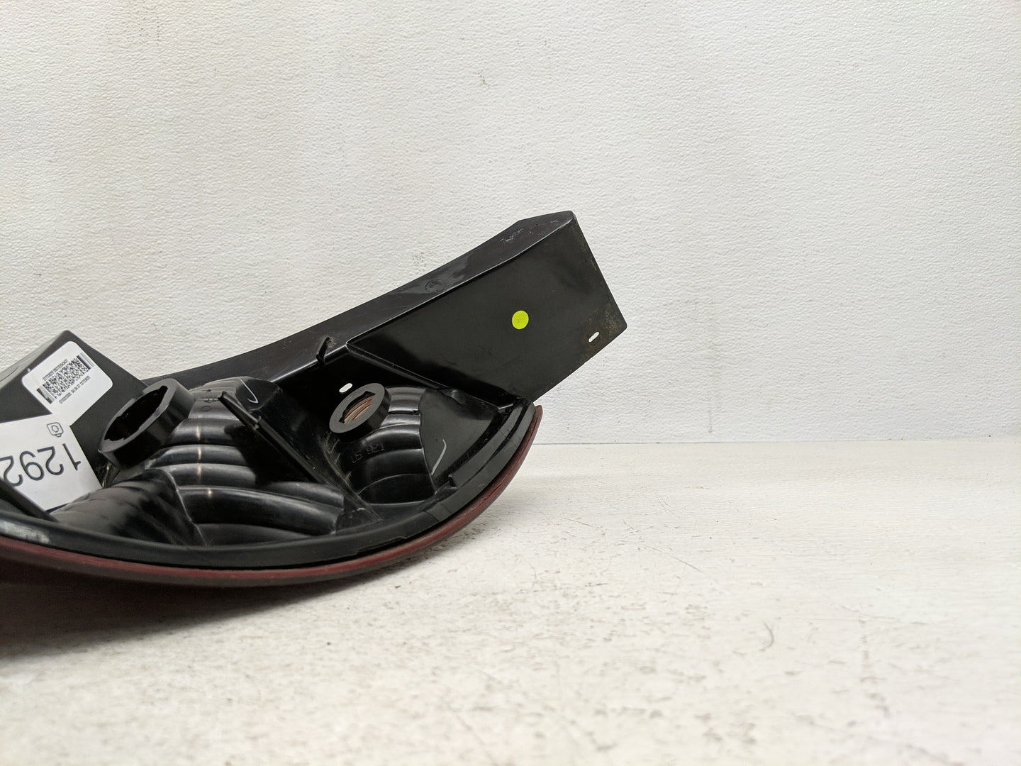 2003-2007 Saturn Ion Tail Light Assembly Passenger Right OEM P/N:16530982 22723025 Fits Fits 2003 2004 2005 2006 2007 OEM Us