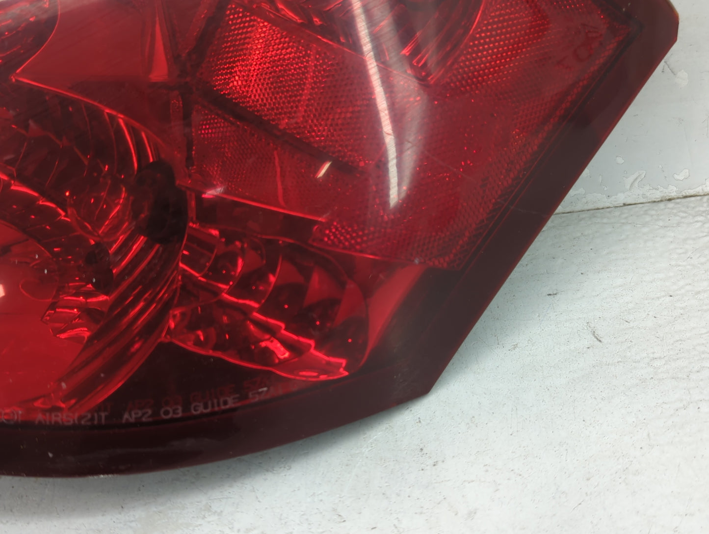2003-2007 Saturn Ion Tail Light Assembly Passenger Right OEM P/N:22723025 Fits Fits 2003 2004 2005 2006 2007 OEM Used Auto P
