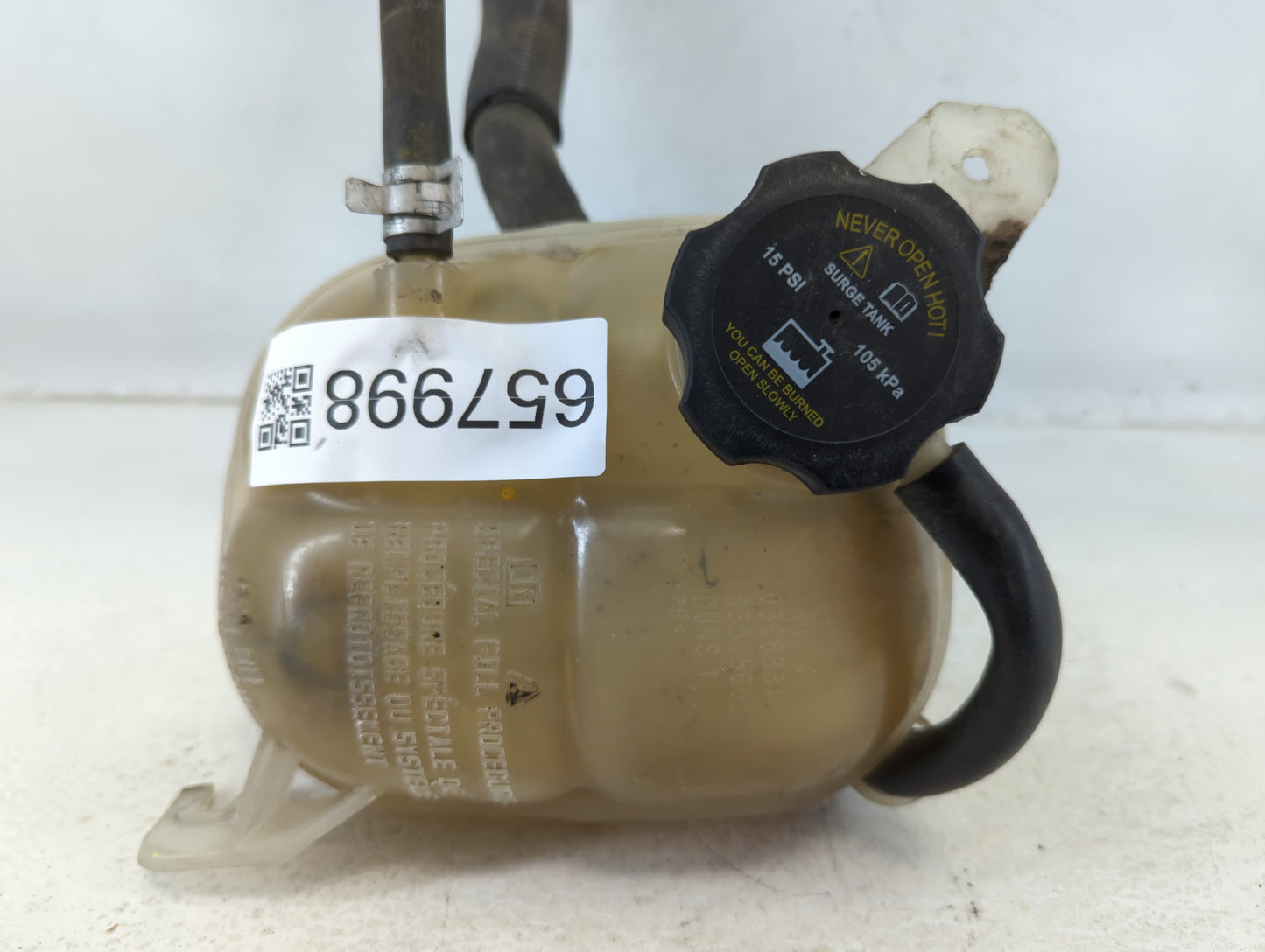 2003-2007 Saturn Ion Windshield Washer Fluid Reservoir Bottle 657998 - Oemusedautoparts1.com