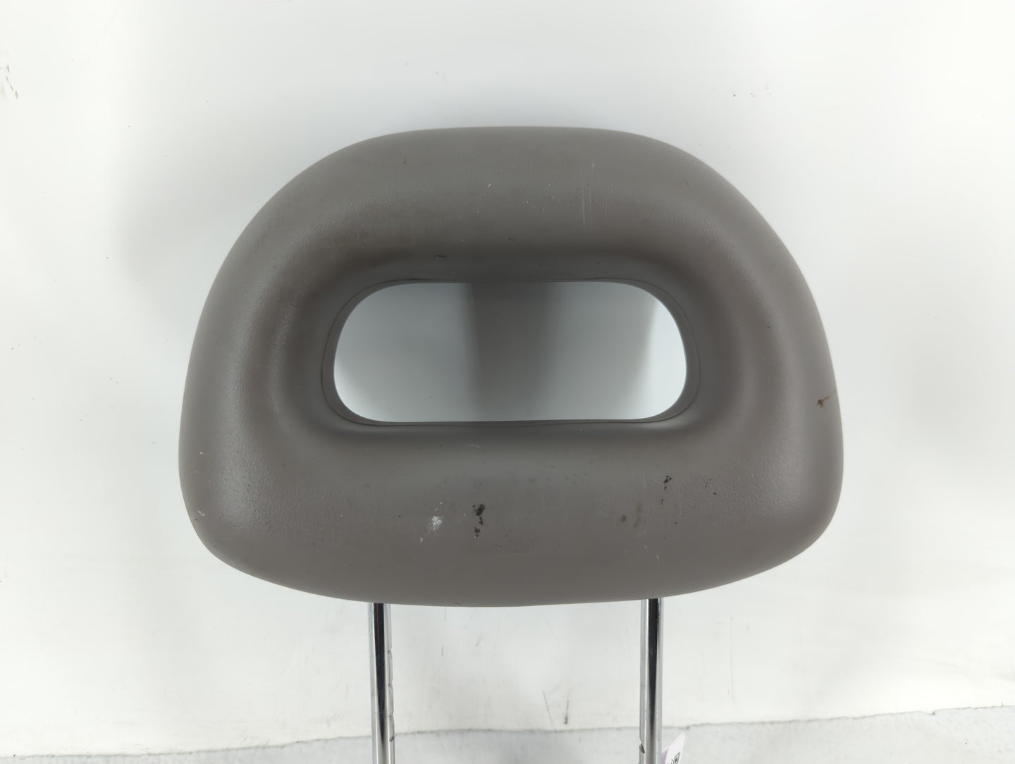 2005-2007 Saturn Ion Headrest Head Rest Front Driver Passenger Seat Fits Fits 2005 2006 2007 OEM Used Auto Parts - Oemusedau