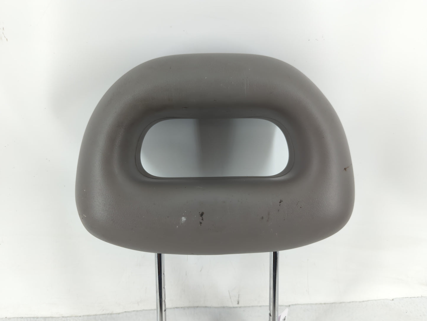 2005-2007 Saturn Ion Headrest Head Rest Front Driver Passenger Seat Fits Fits 2005 2006 2007 OEM Used Auto Parts - Oemusedau