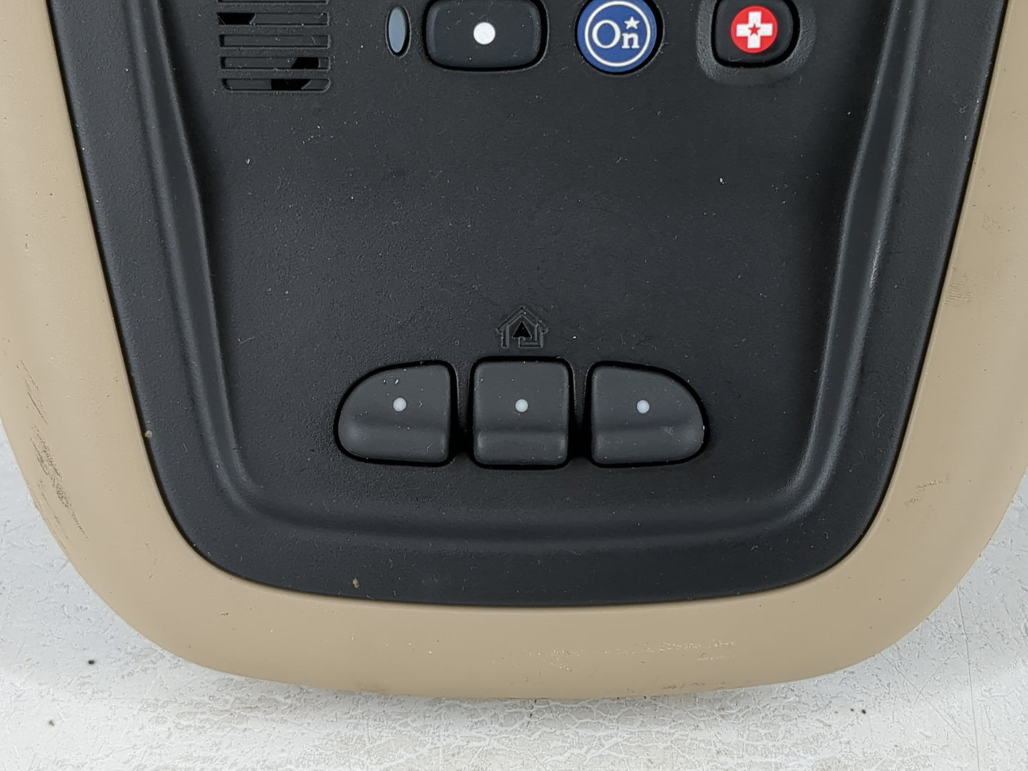 2005-2007 Saturn Relay Overhead Roof Console Interior Dome Light - Oemusedautoparts1.com