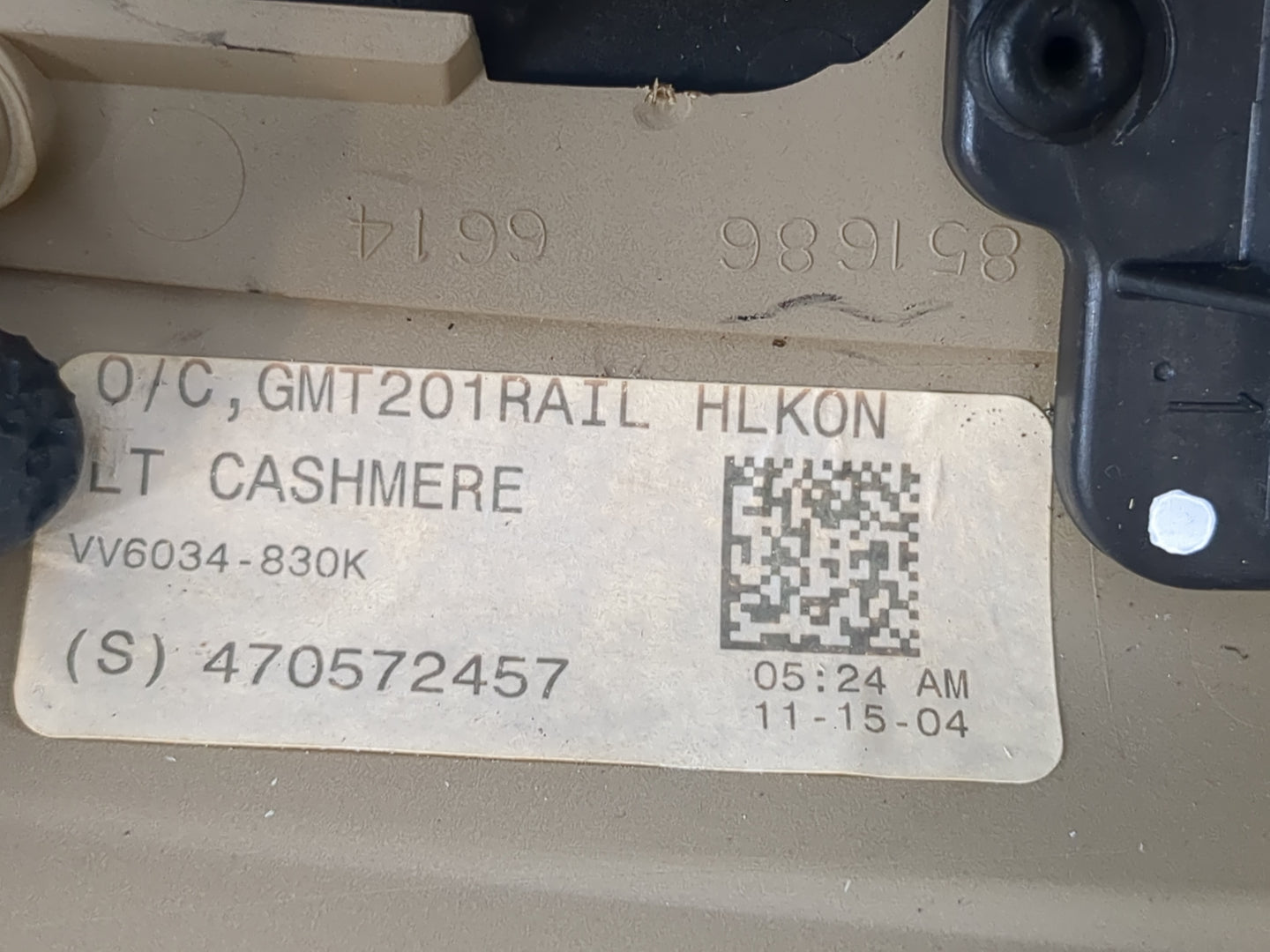 2005-2007 Saturn Relay Overhead Roof Console Interior Dome Light - Oemusedautoparts1.com