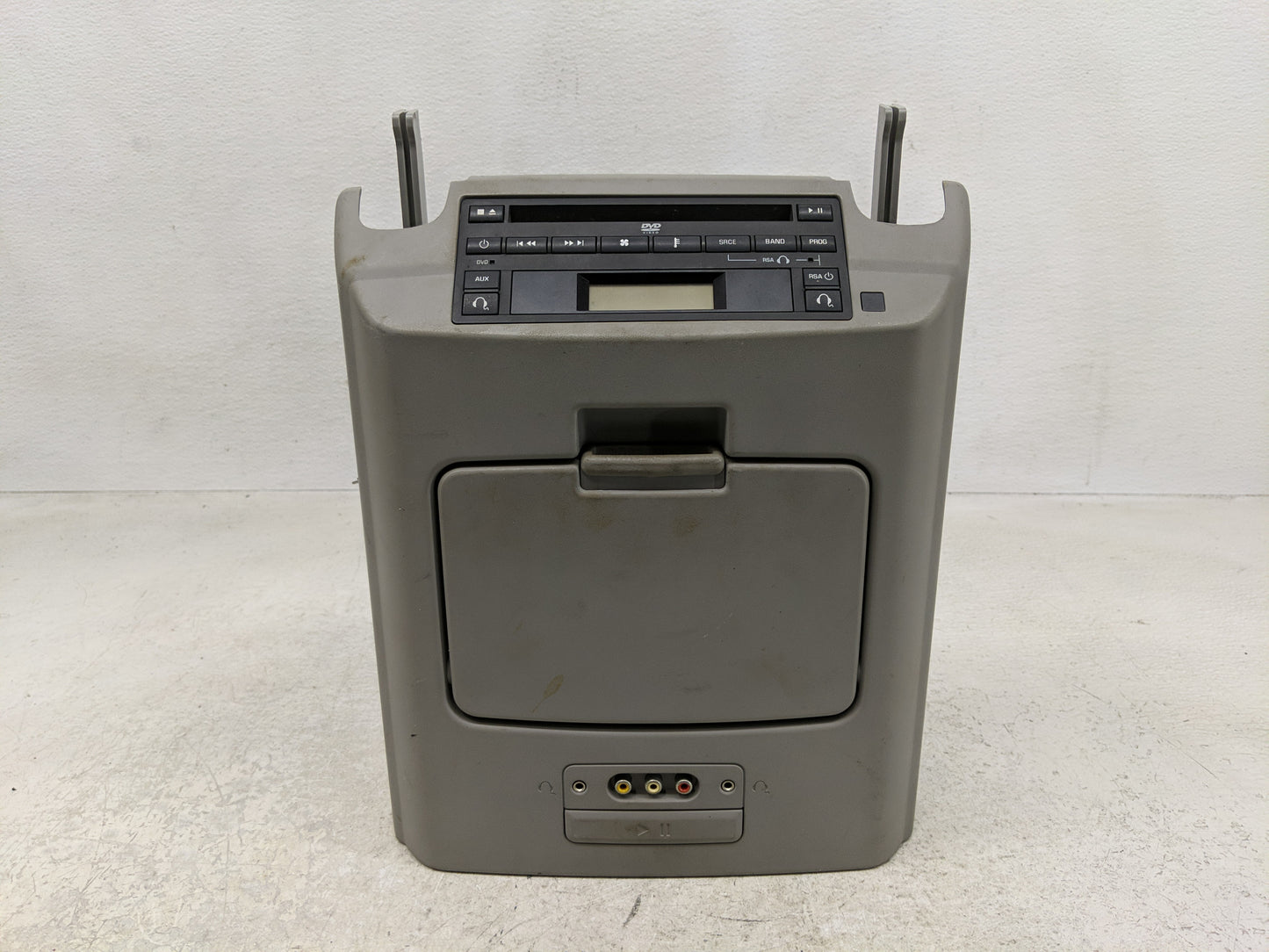 2005-2006 Saturn Relay Information Display Screen - Oemusedautoparts1.com
