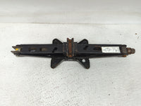2005 Saturn Relay Spare Scissor Car Jack - Oemusedautoparts1.com