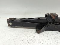 2005 Saturn Relay Spare Scissor Car Jack - Oemusedautoparts1.com